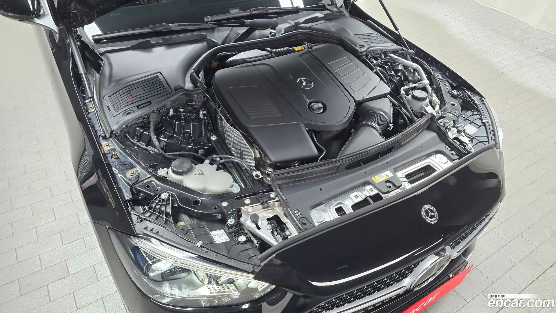 C-Class Mercedes-Benz 2024.2-OUTER-006