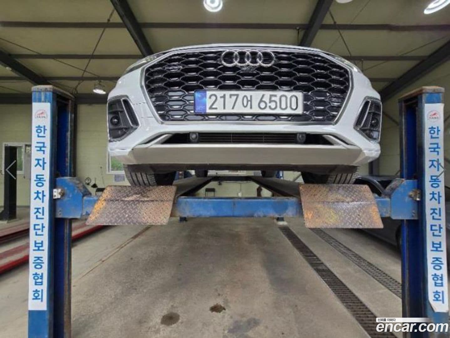 Main__Slider__Photo:Q5 Audi 2023.0-0