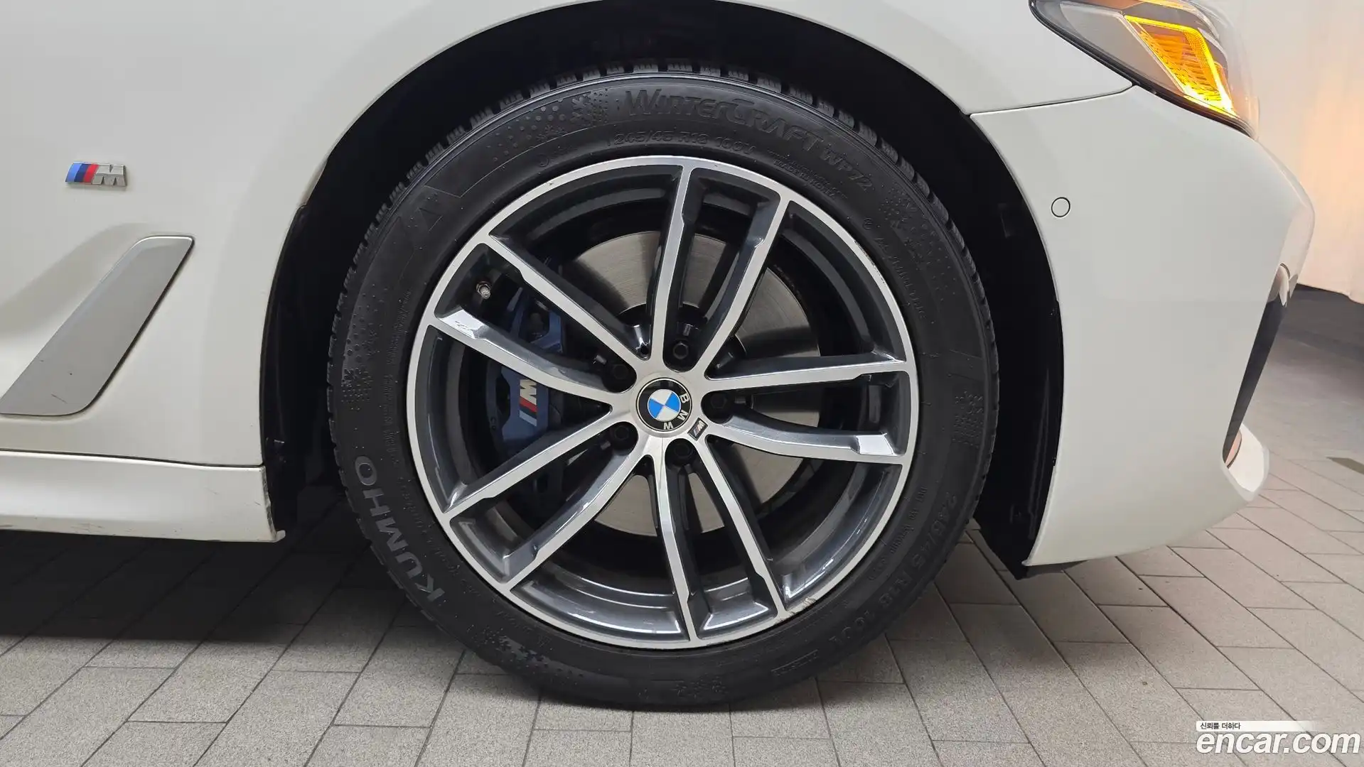 5-Series BMW 2021.1-OUTER-031