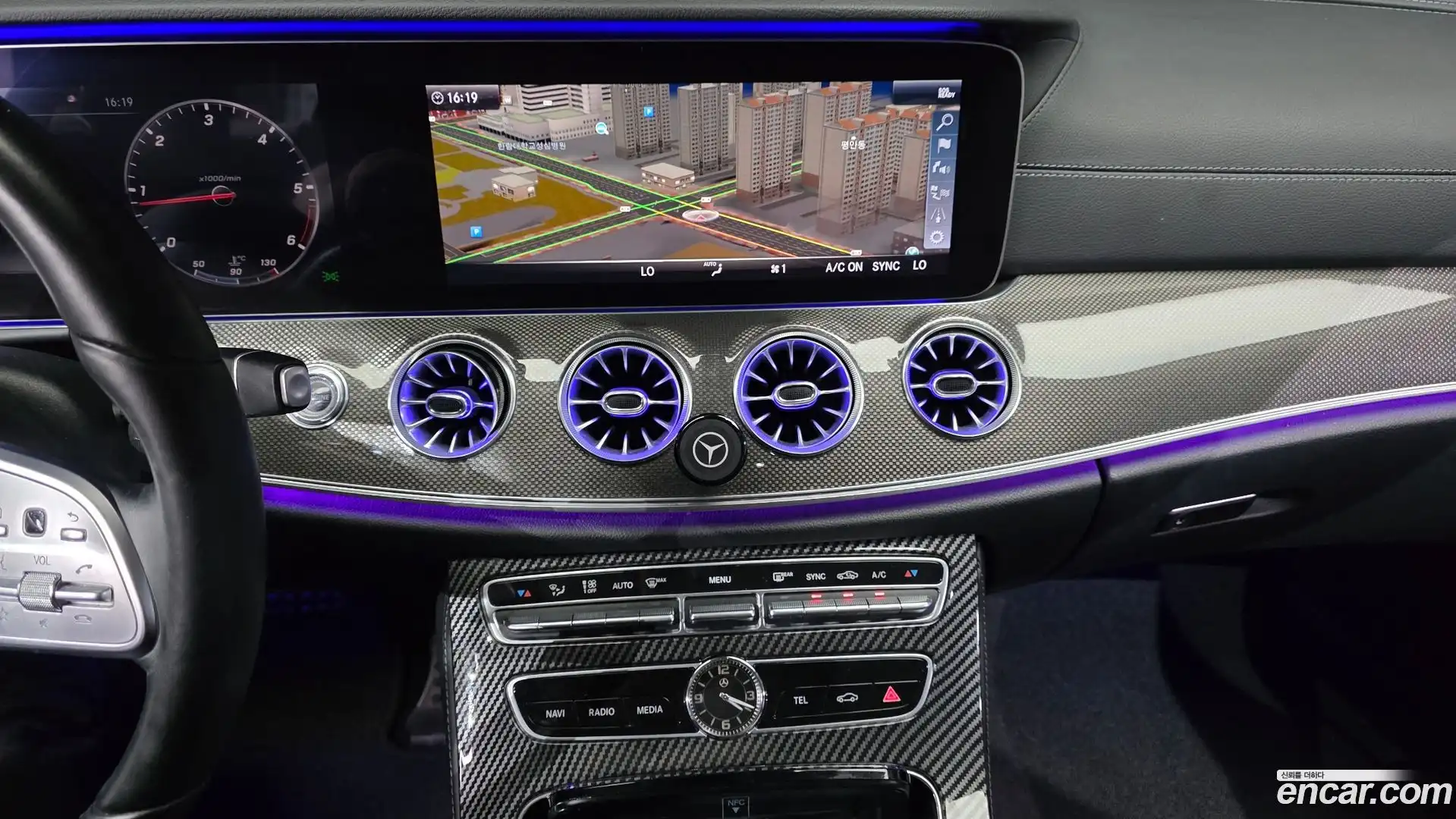 CLS-Class Mercedes-Benz 2019.11-OPTION-017