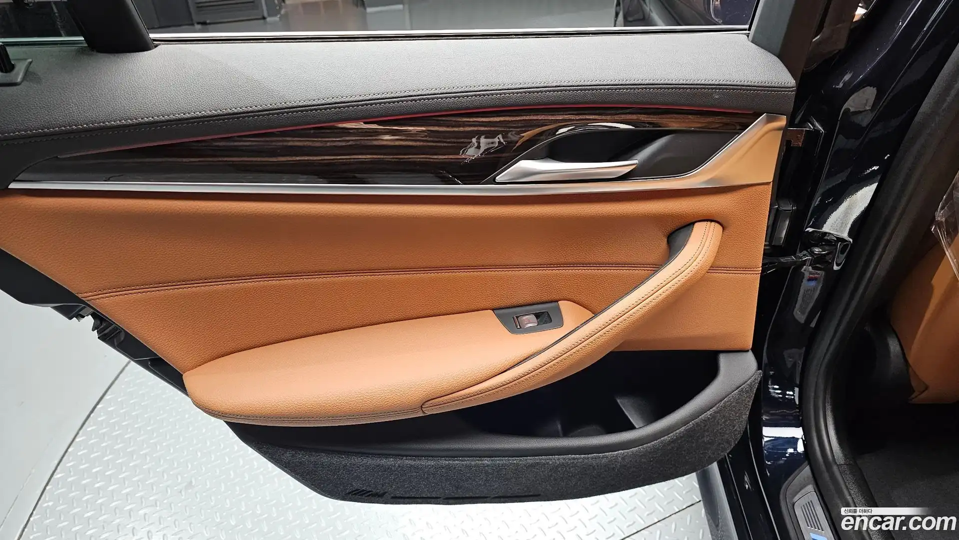5-Series BMW 2021.9-INNER-035