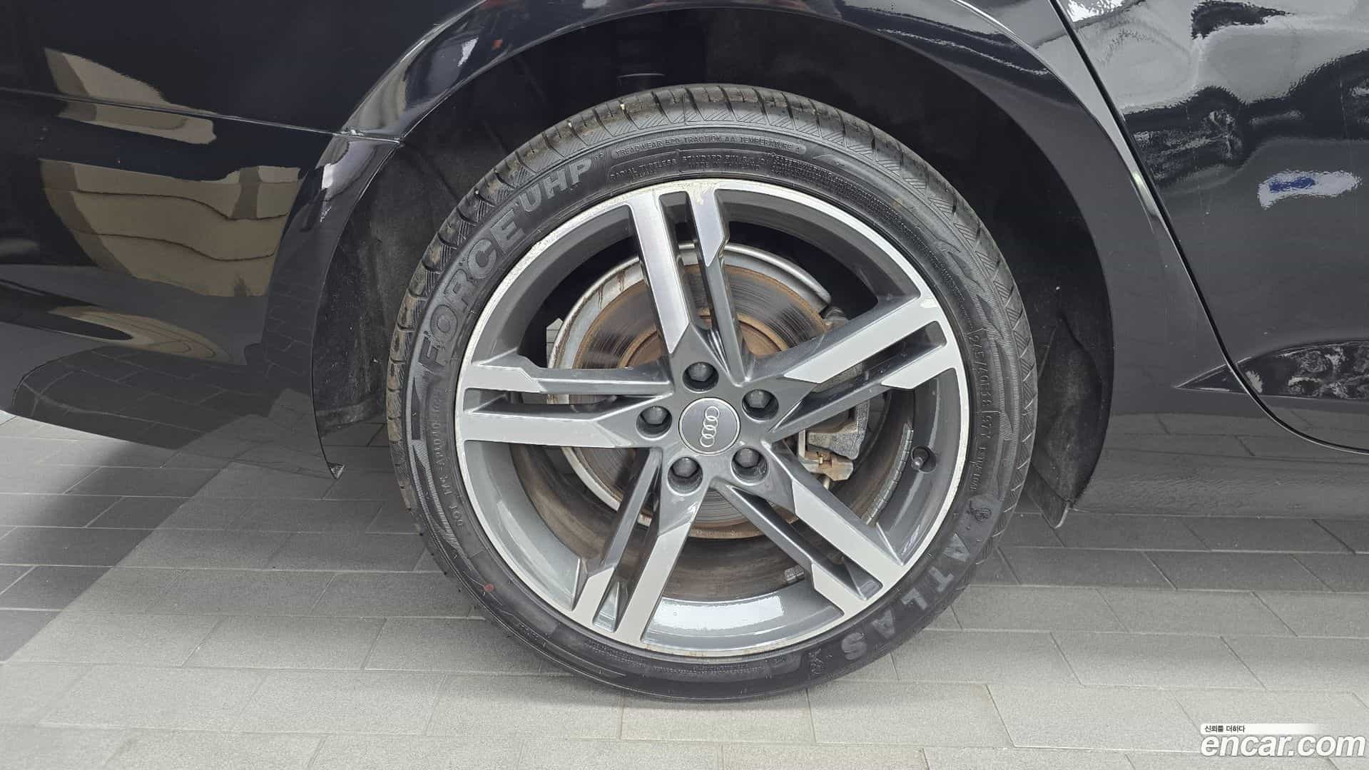 A4 Audi 2019.10-OUTER-005