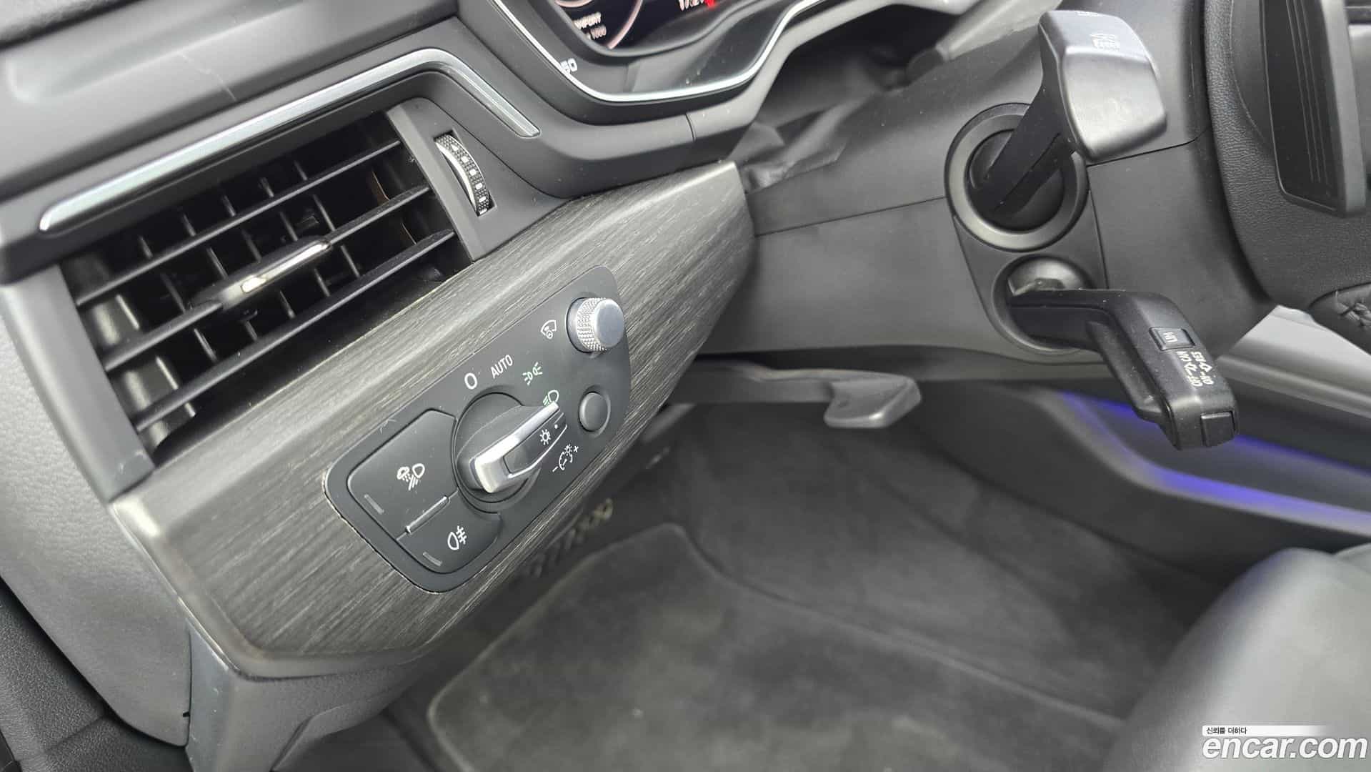 A4 Audi 2019.10-OPTION-040