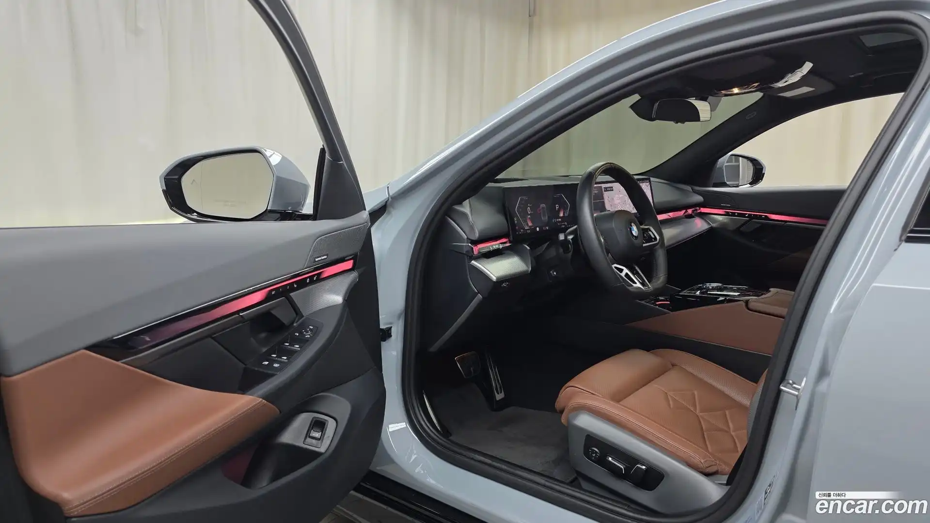 5-Series BMW 2024.6-INNER-010