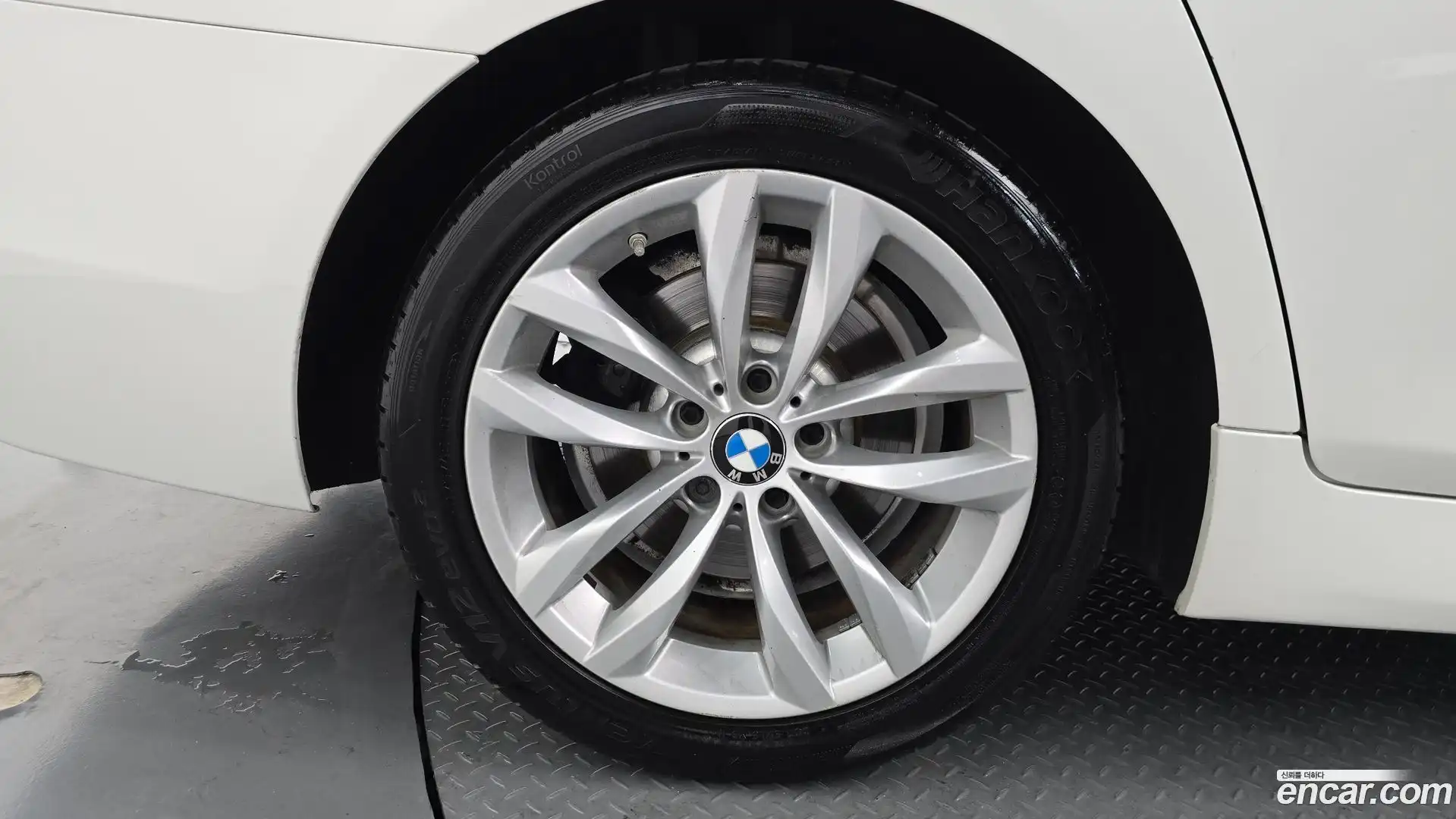 5-Series BMW 2016.0-OUTER-005