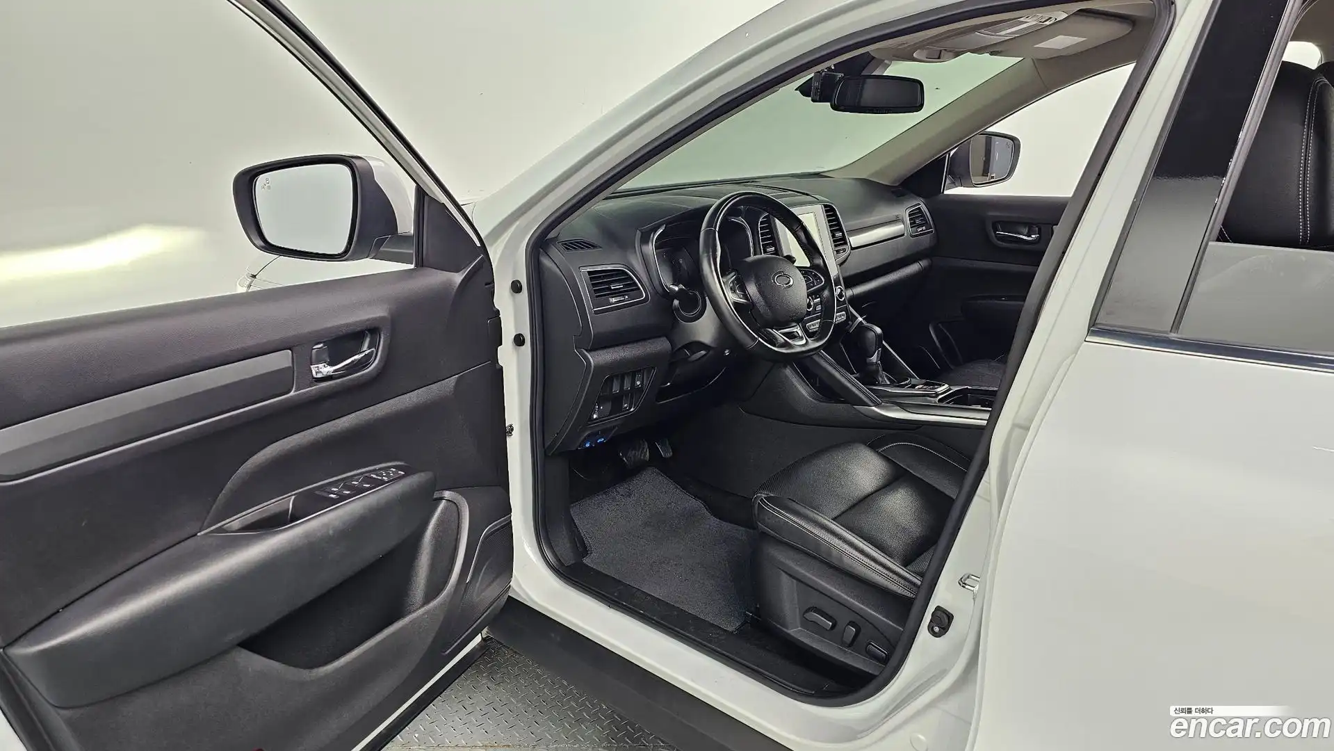 QM6 Renault Korea 2022.9-INNER-036