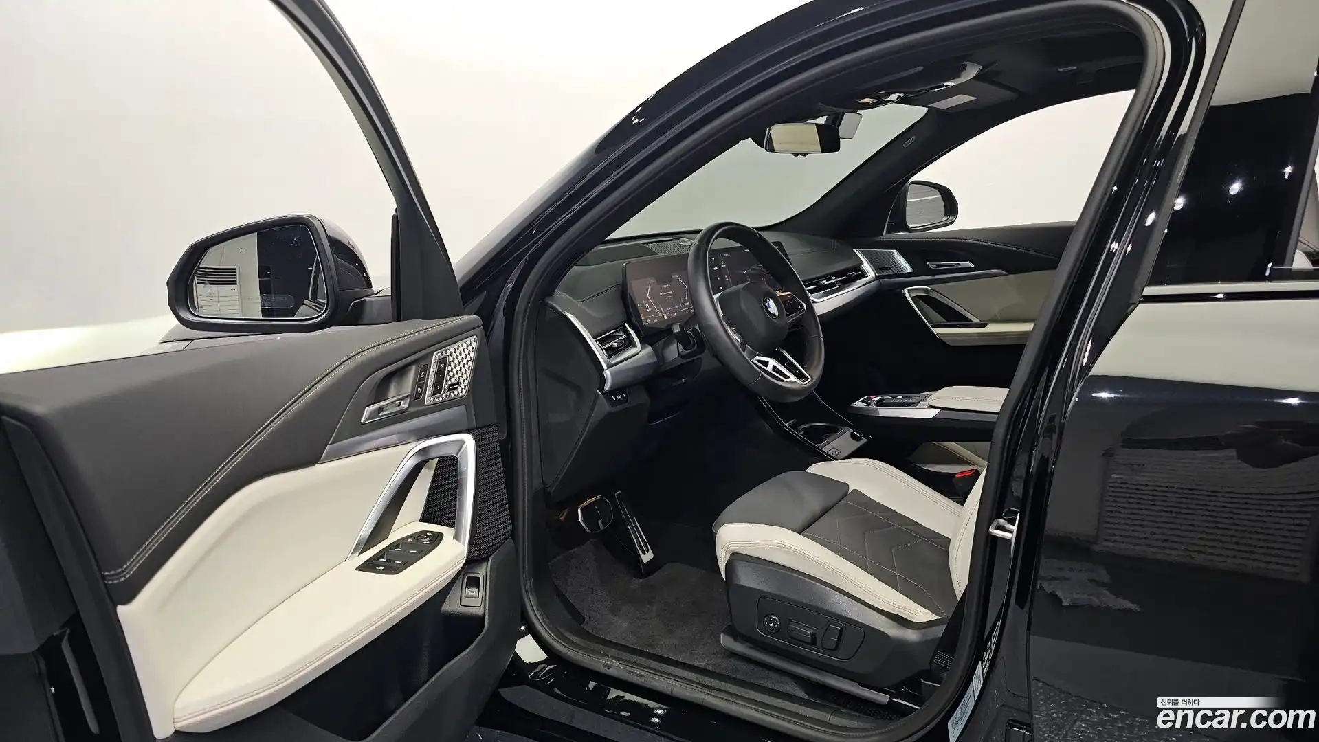 X2 (F39) BMW 2025.6-INNER-010