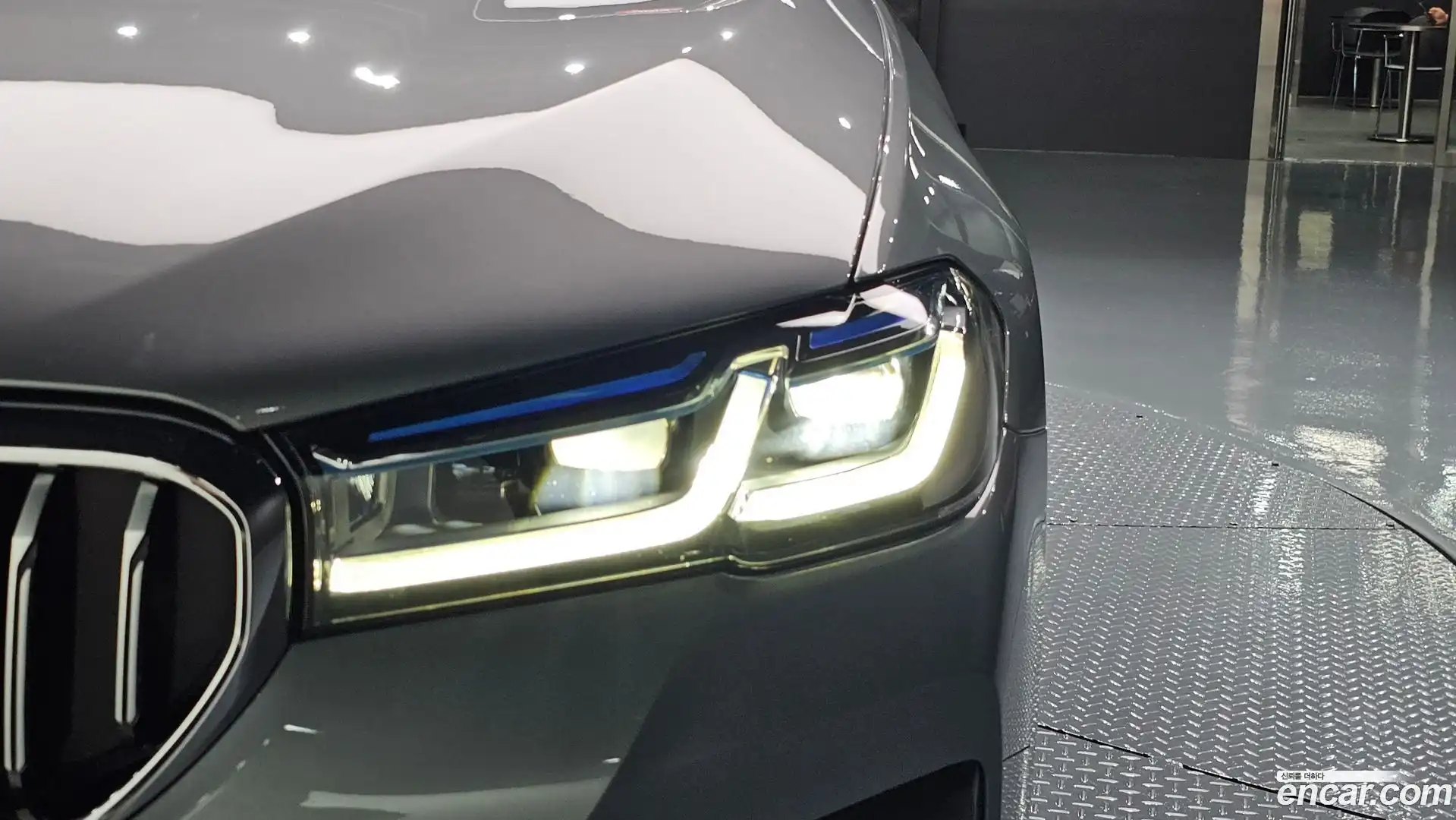 5-Series BMW 2023.0-OUTER-032