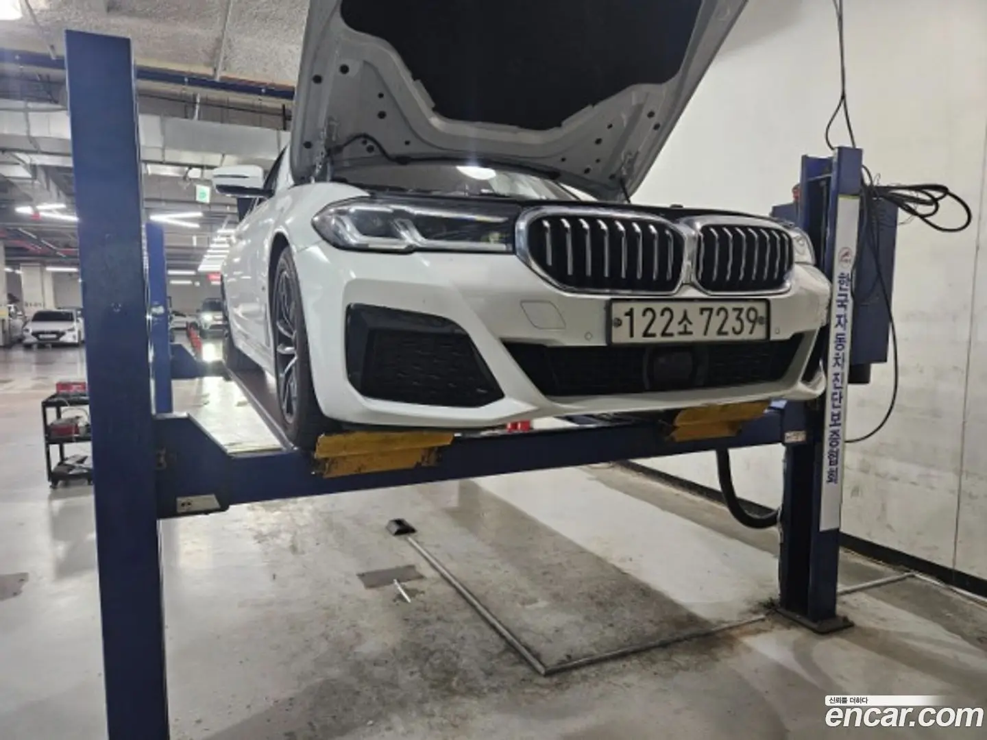 Main__Slider__Photo:5-Series BMW 2022.3-0