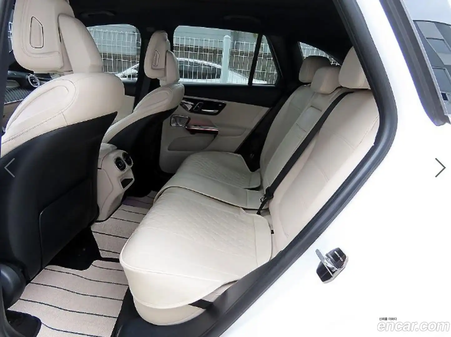 GLC-Class Mercedes-Benz 2024.9-OUTER-006