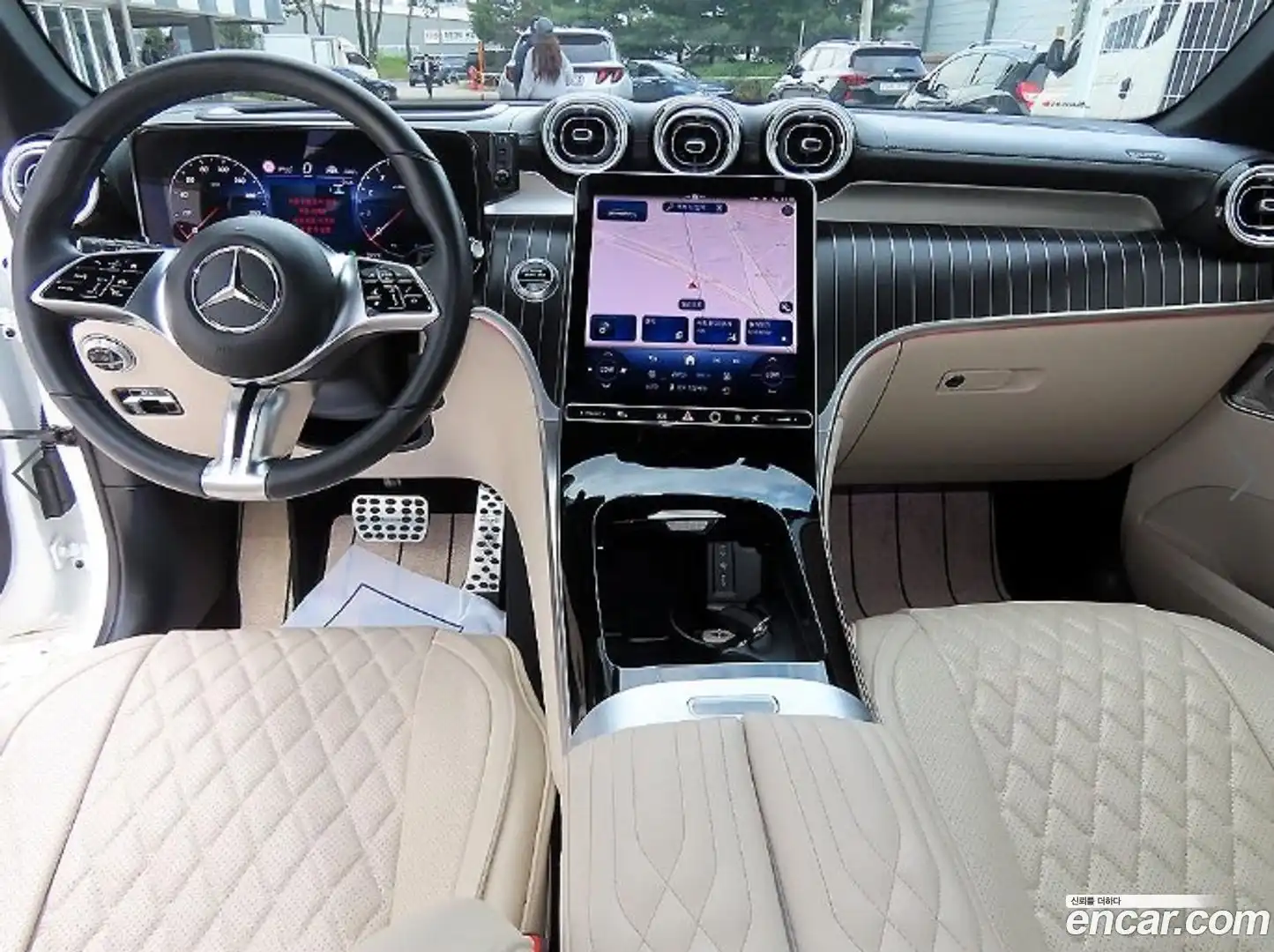 GLC-Class Mercedes-Benz 2024.9-INNER-007
