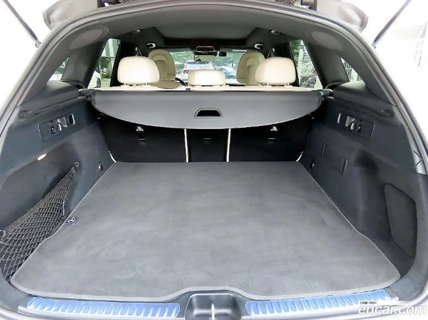 GLC-Class Mercedes-Benz 2024.9-OPTION-021
