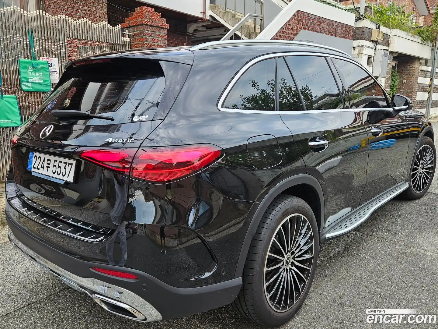 GLC-Class Mercedes-Benz 2025.1-OUTER-002