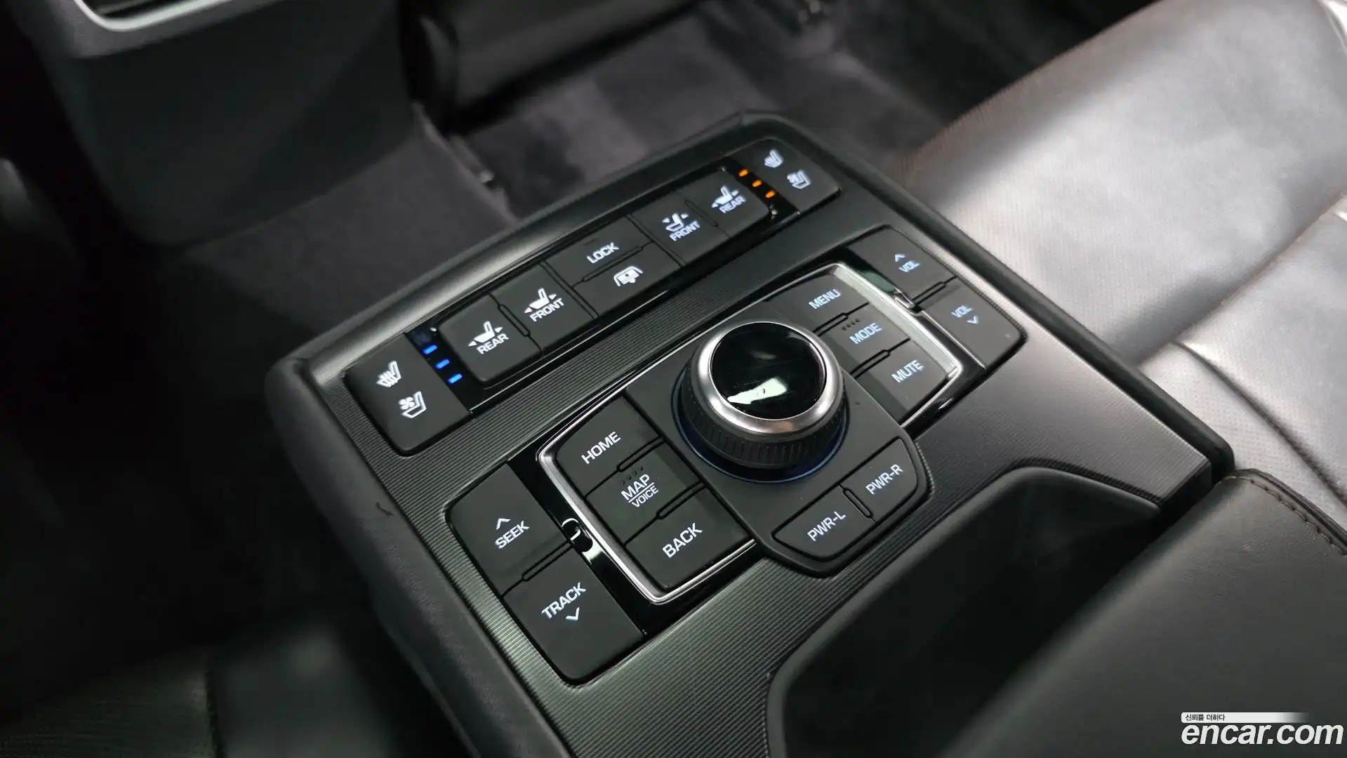 G80 Genesis 2018.3-OPTION-021