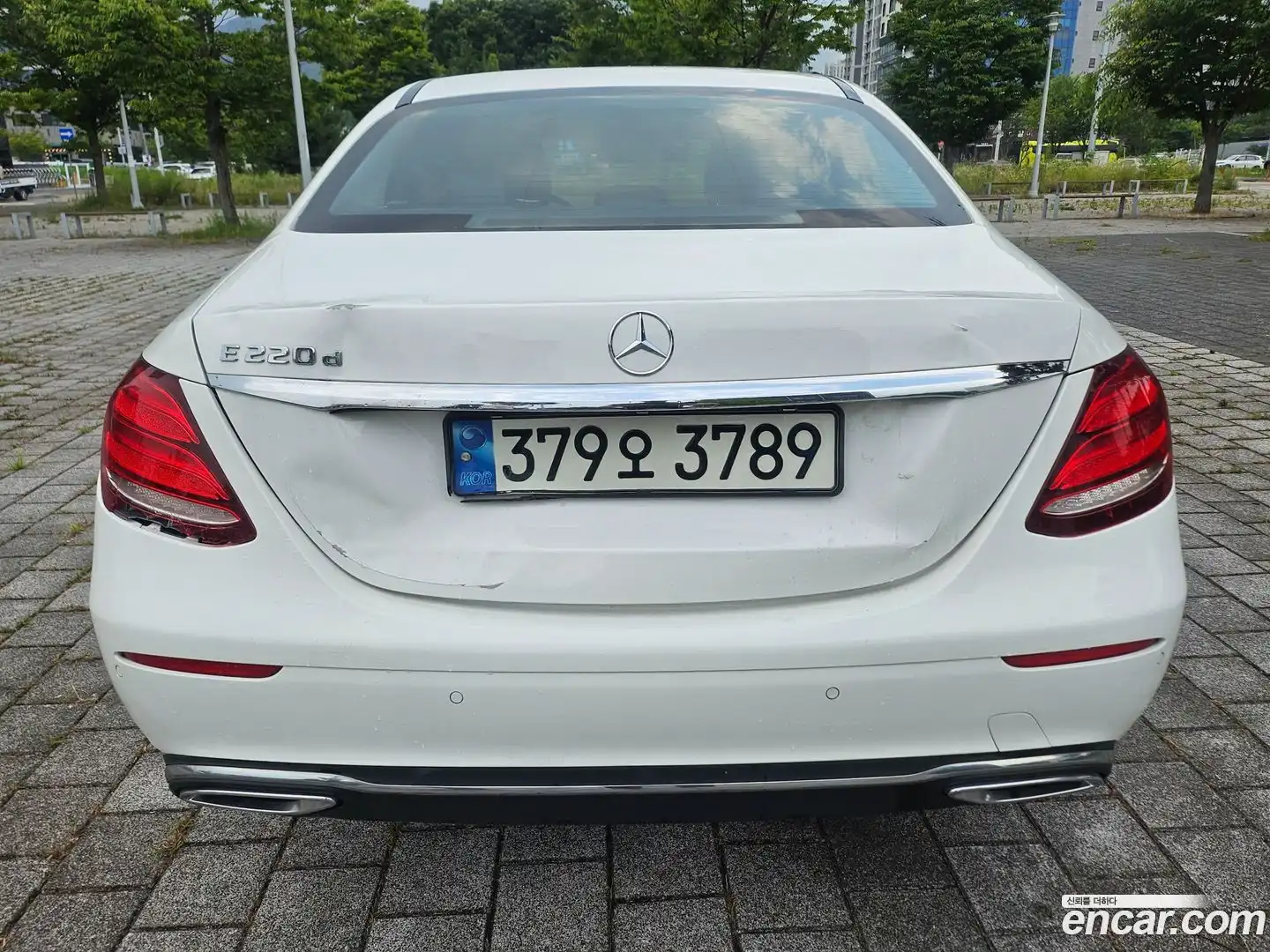 E-Class Mercedes-Benz 2017.1-OUTER-003