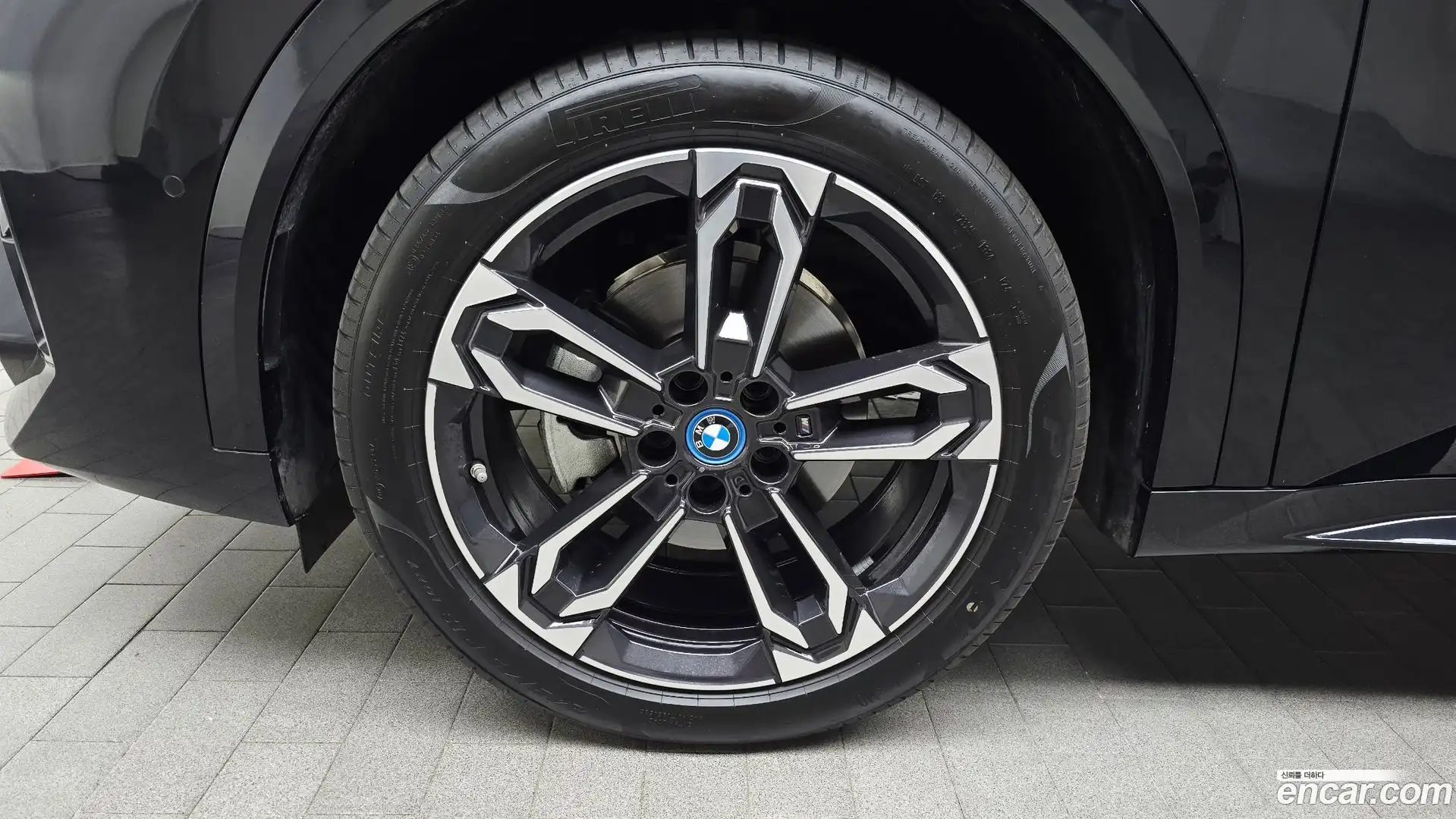 iX2 BMW 2024.11-OUTER-005