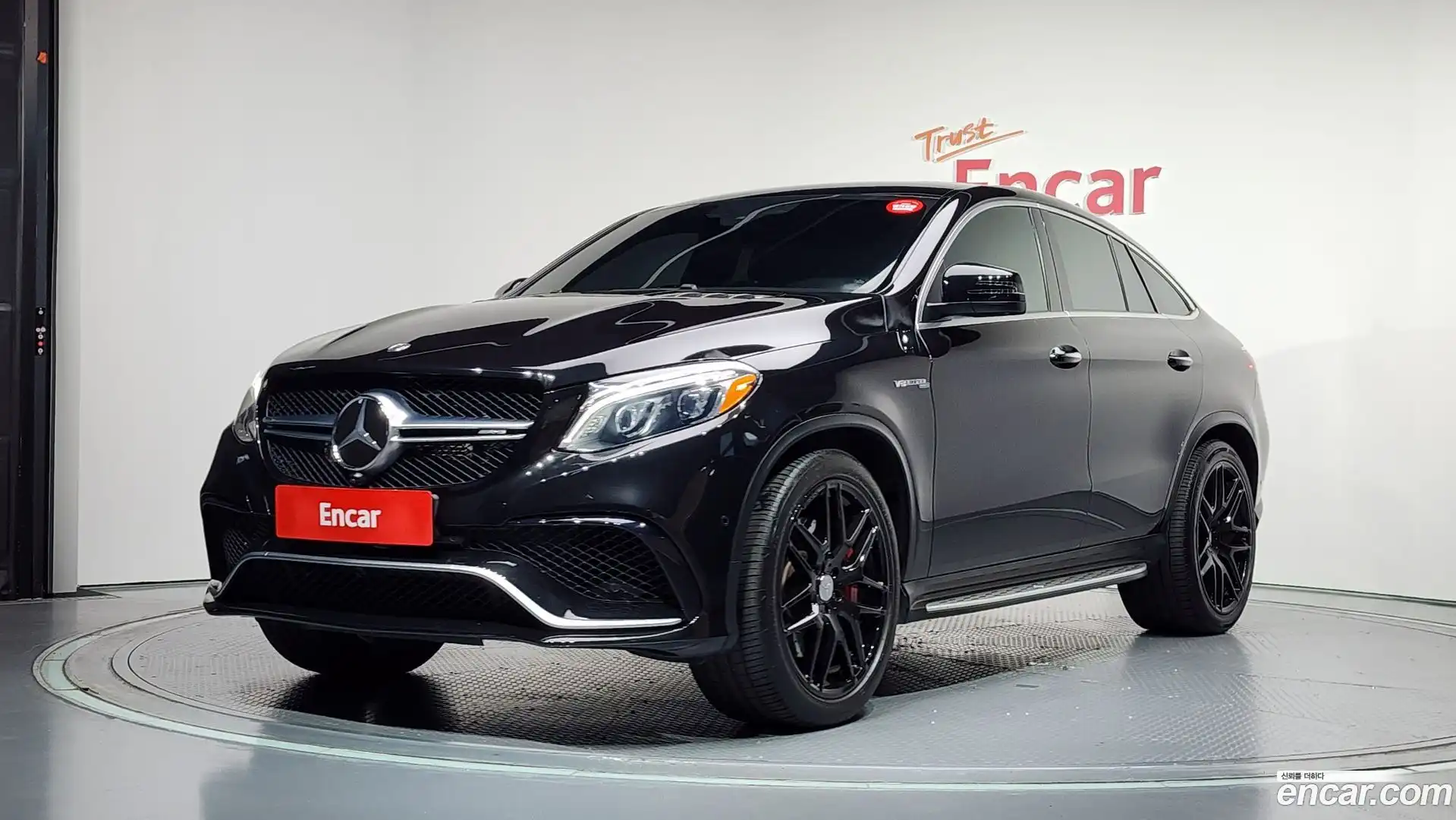 GLE-Class Mercedes-Benz 2017.7-OUTER-001