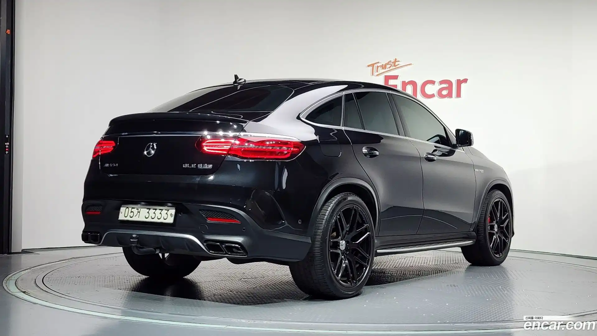 GLE-Class Mercedes-Benz 2017.7-OUTER-002