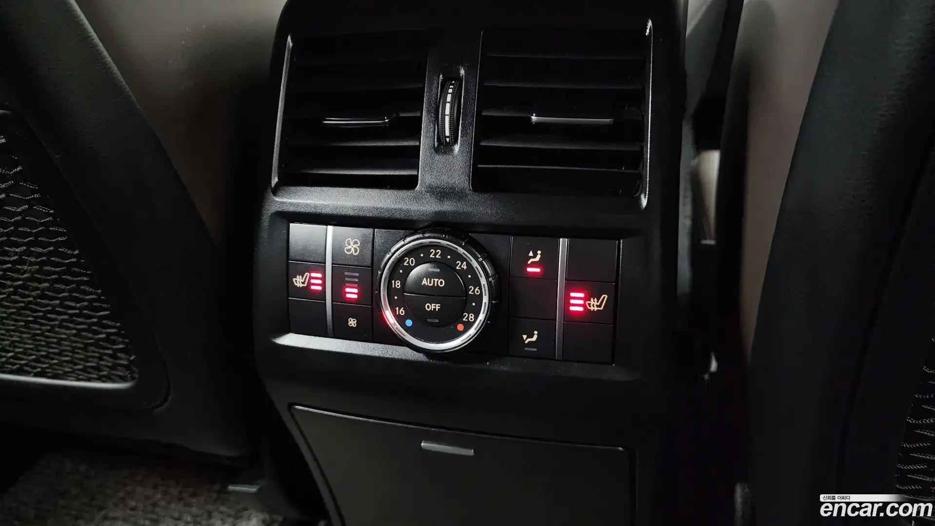GLE-Class Mercedes-Benz 2017.7-OPTION-023