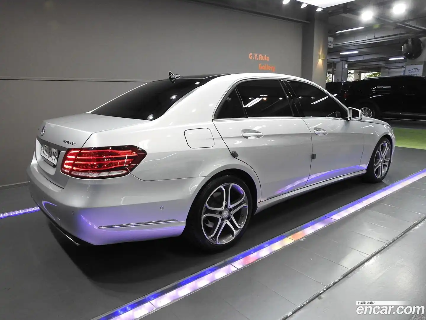E-Class Mercedes-Benz 2015.1-OUTER-002