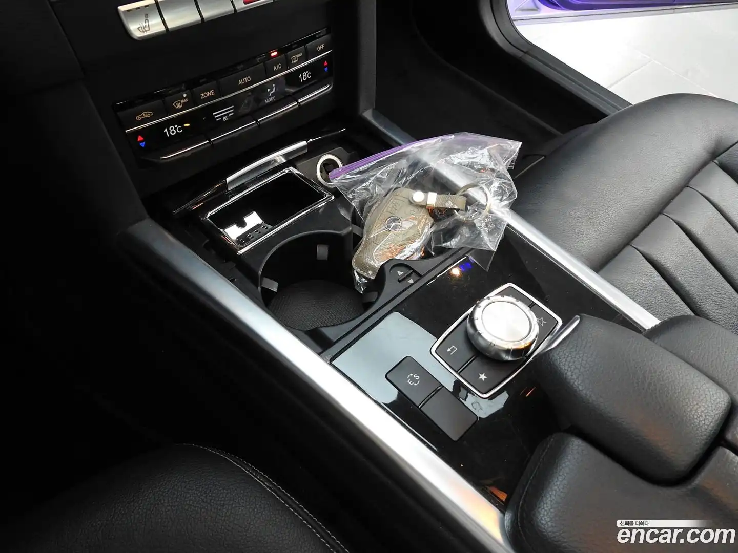 E-Class Mercedes-Benz 2015.1-OPTION-023