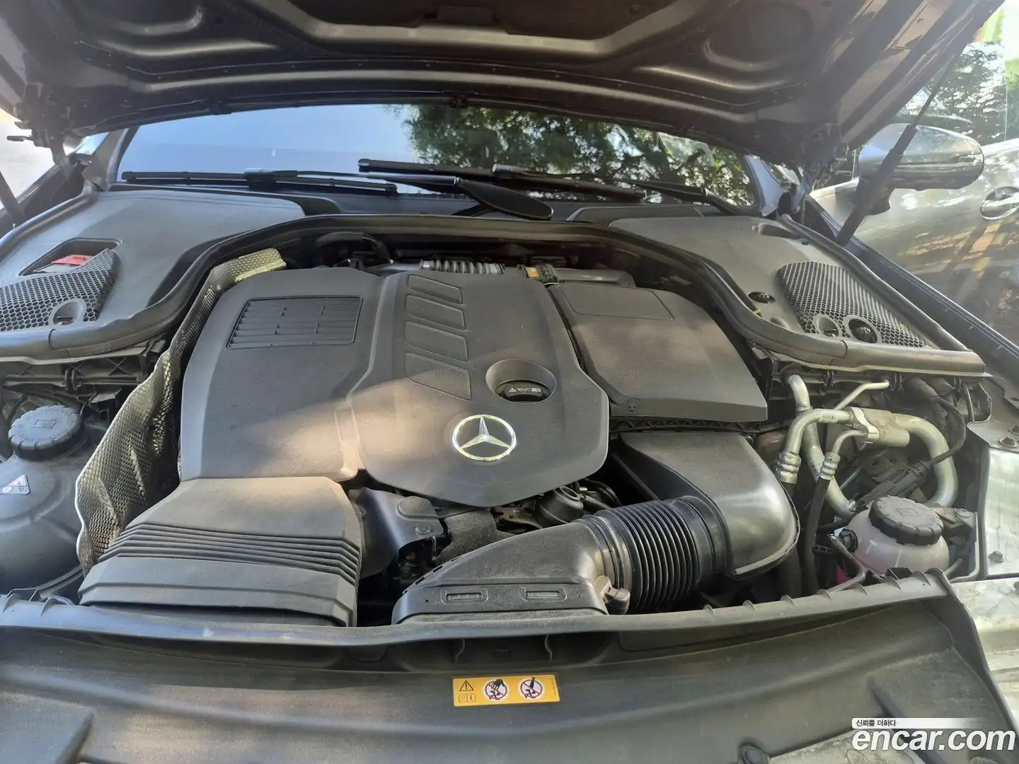 CLS-Class Mercedes-Benz 2023.10-OPTION-020
