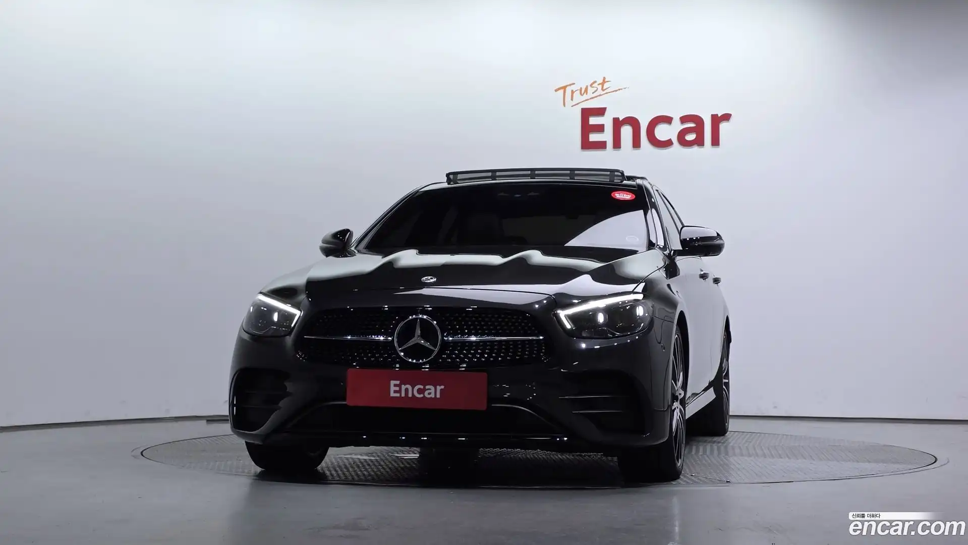 E-Class Mercedes-Benz 2022.11-OUTER-003