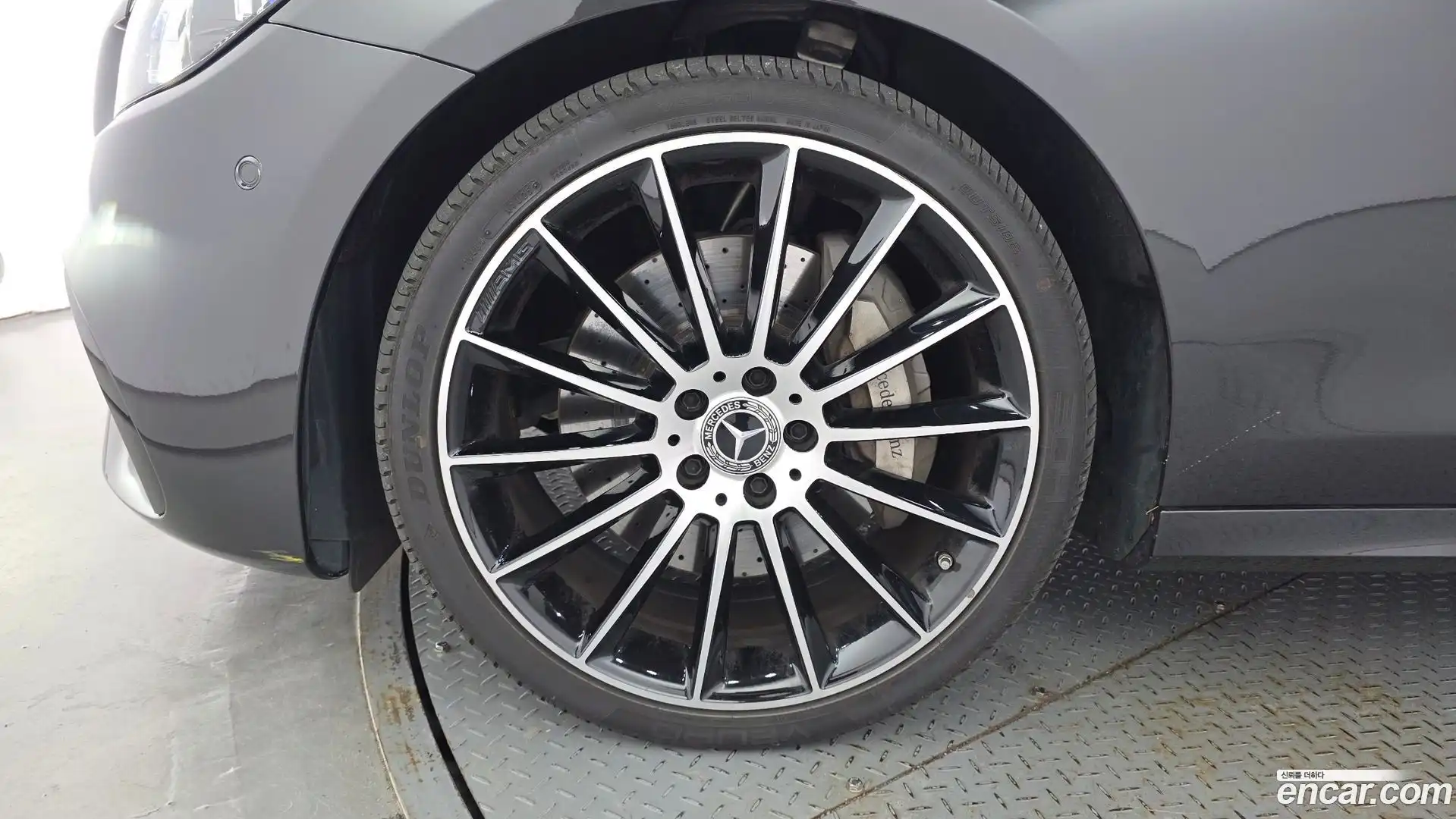 E-Class Mercedes-Benz 2022.11-OUTER-005