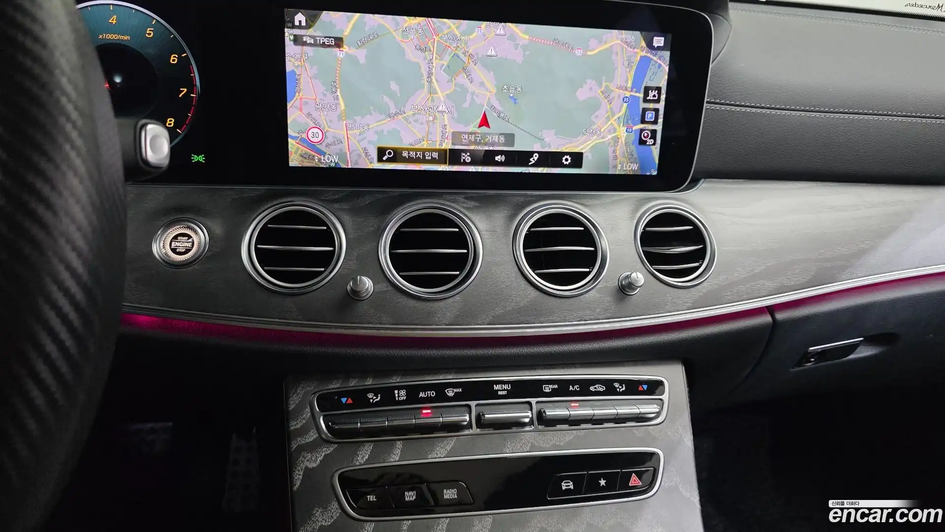 E-Class Mercedes-Benz 2022.11-OPTION-018