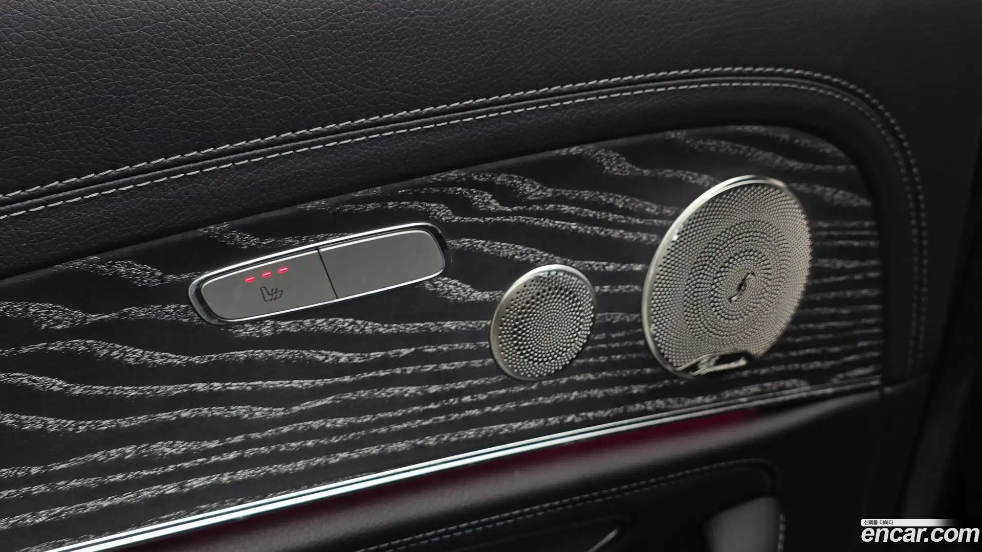 E-Class Mercedes-Benz 2022.11-OPTION-024
