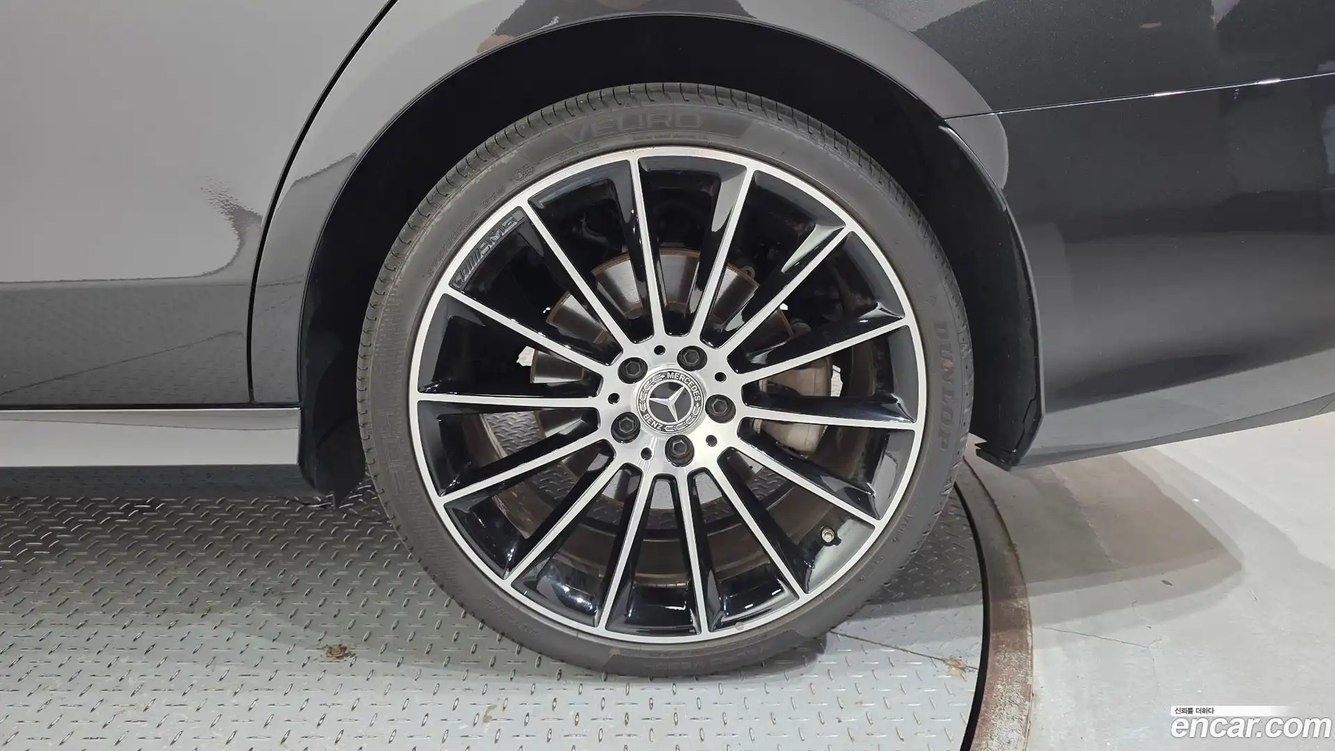 E-Class Mercedes-Benz 2022.11-OUTER-031