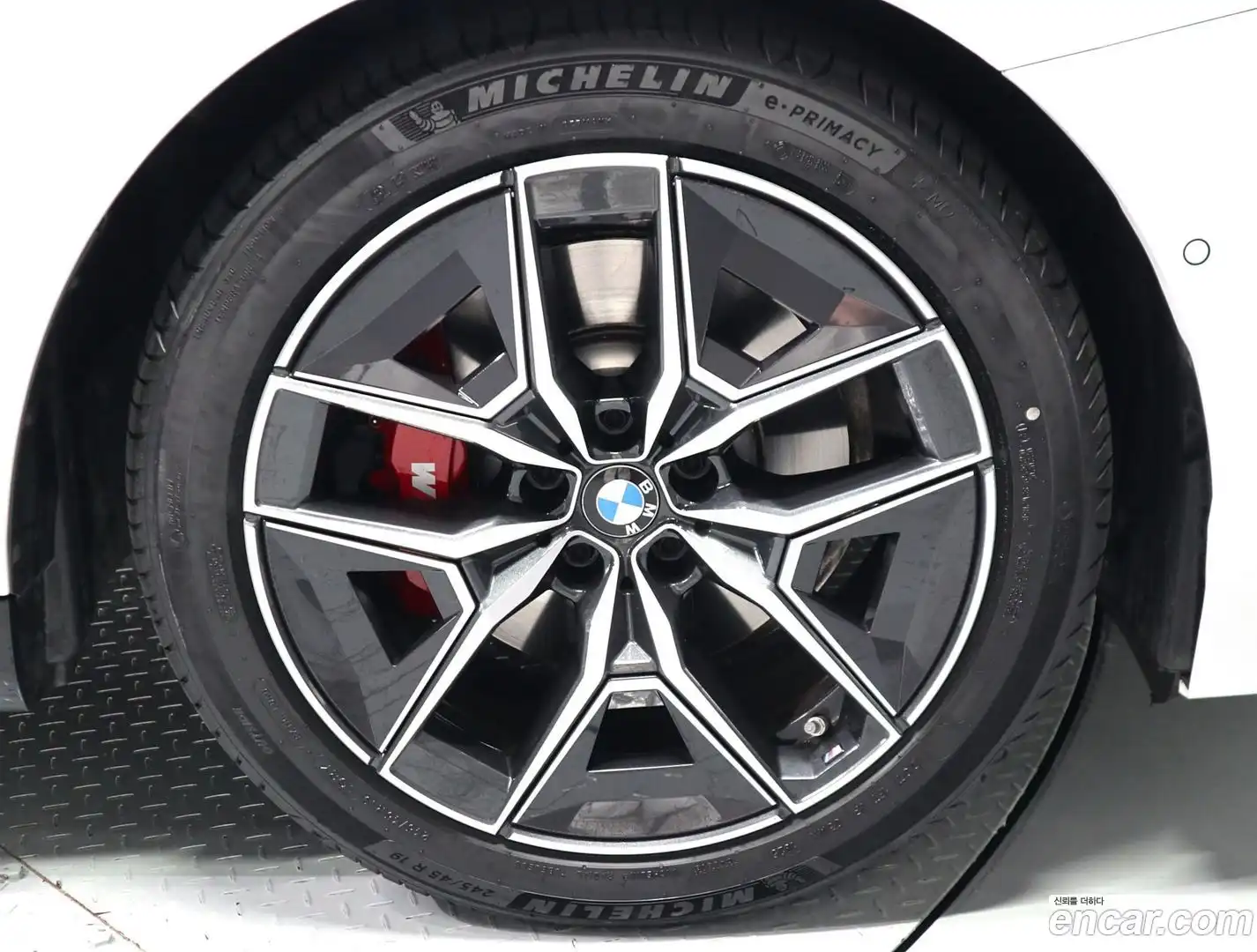 5-Series BMW 2025.10-OUTER-005