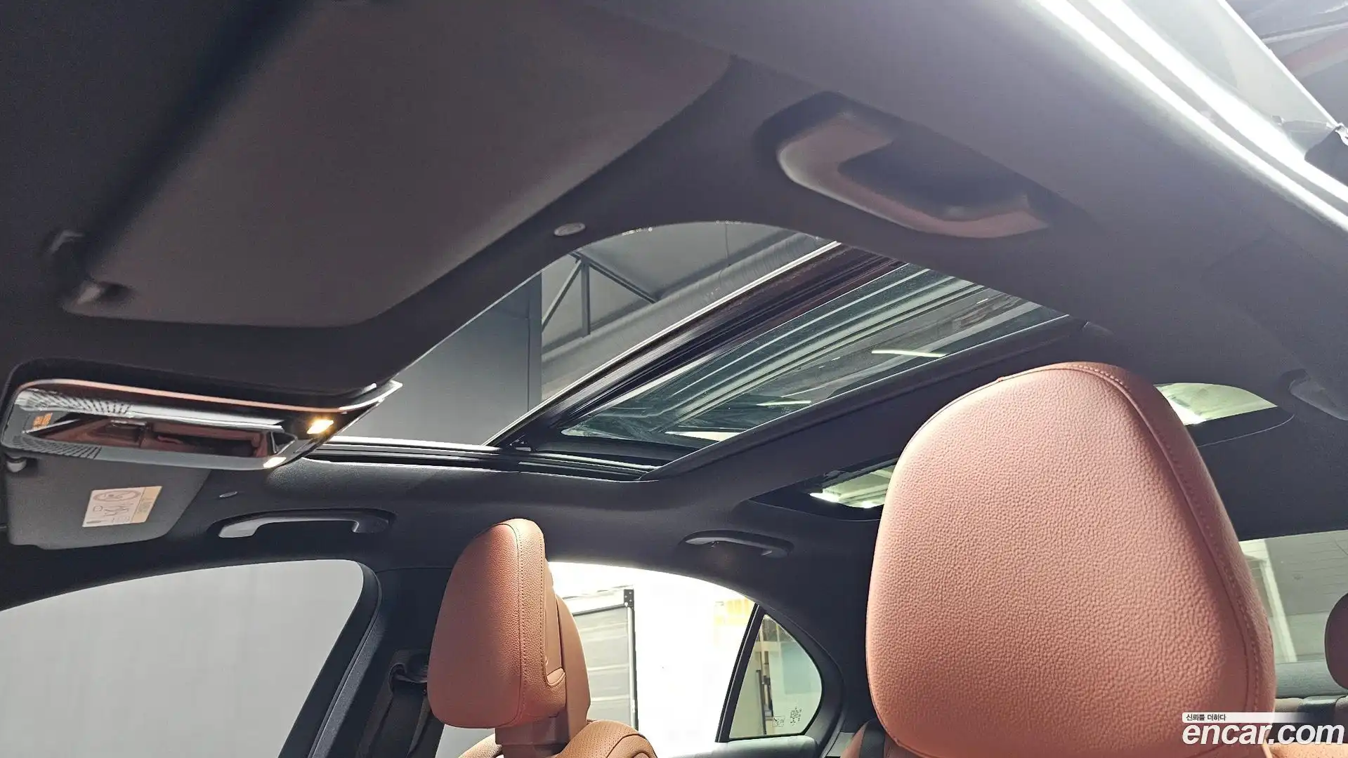 C-Class Mercedes-Benz 2023.3-OPTION-023