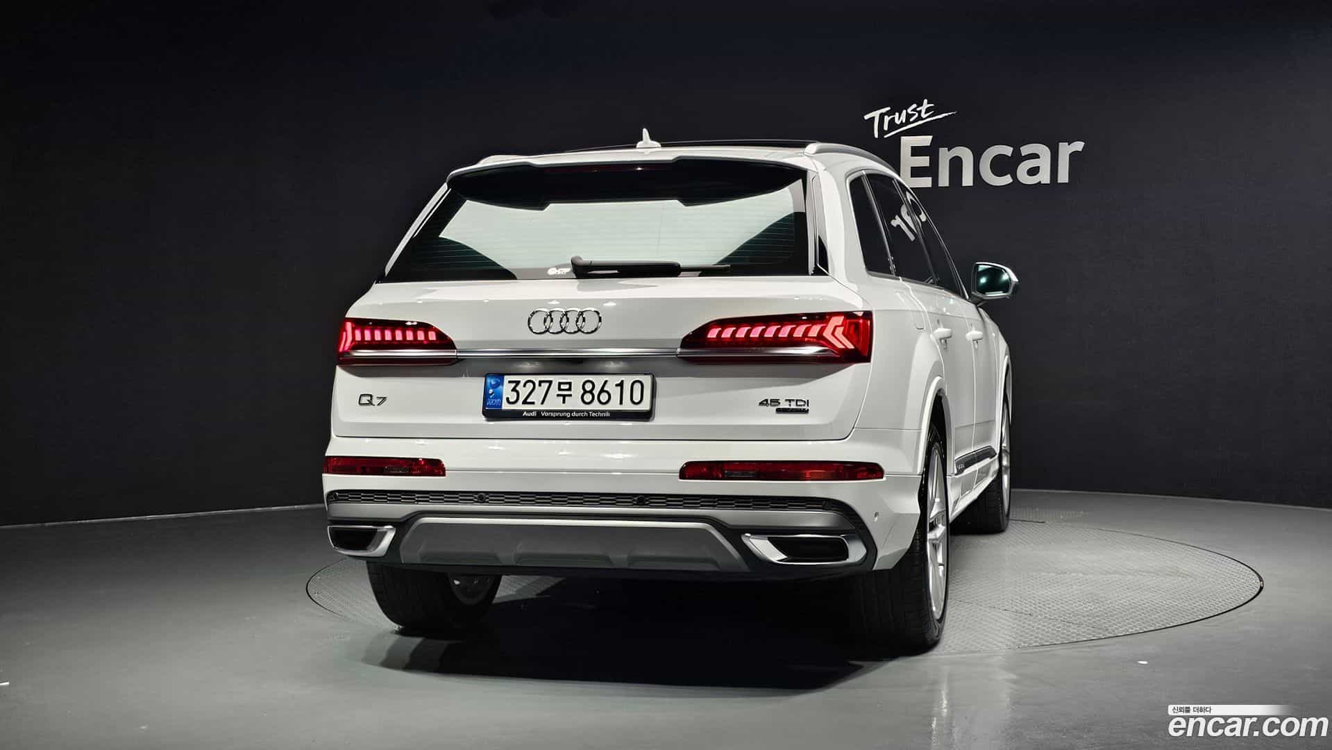 Q7 Audi 2023.11-OUTER-004