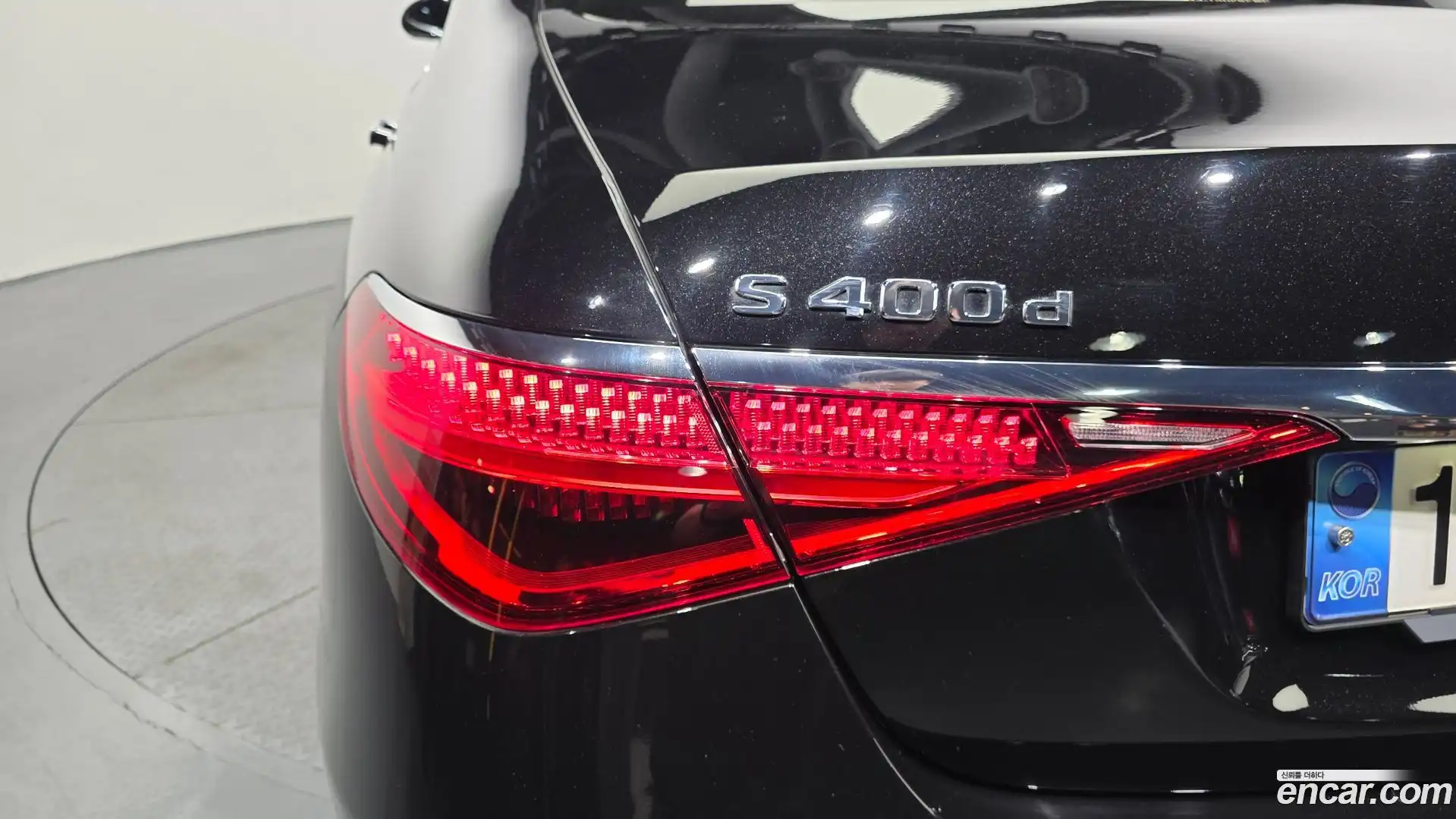 S-Class Mercedes-Benz 2022.3-OUTER-033