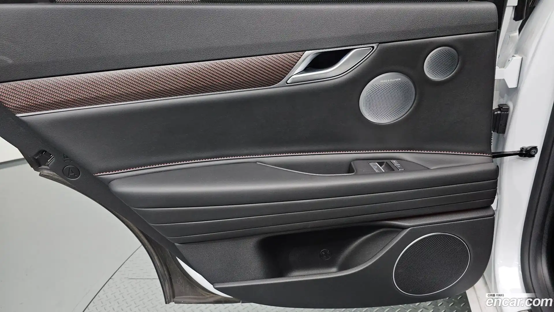 G80 Genesis 2024.5-INNER-035