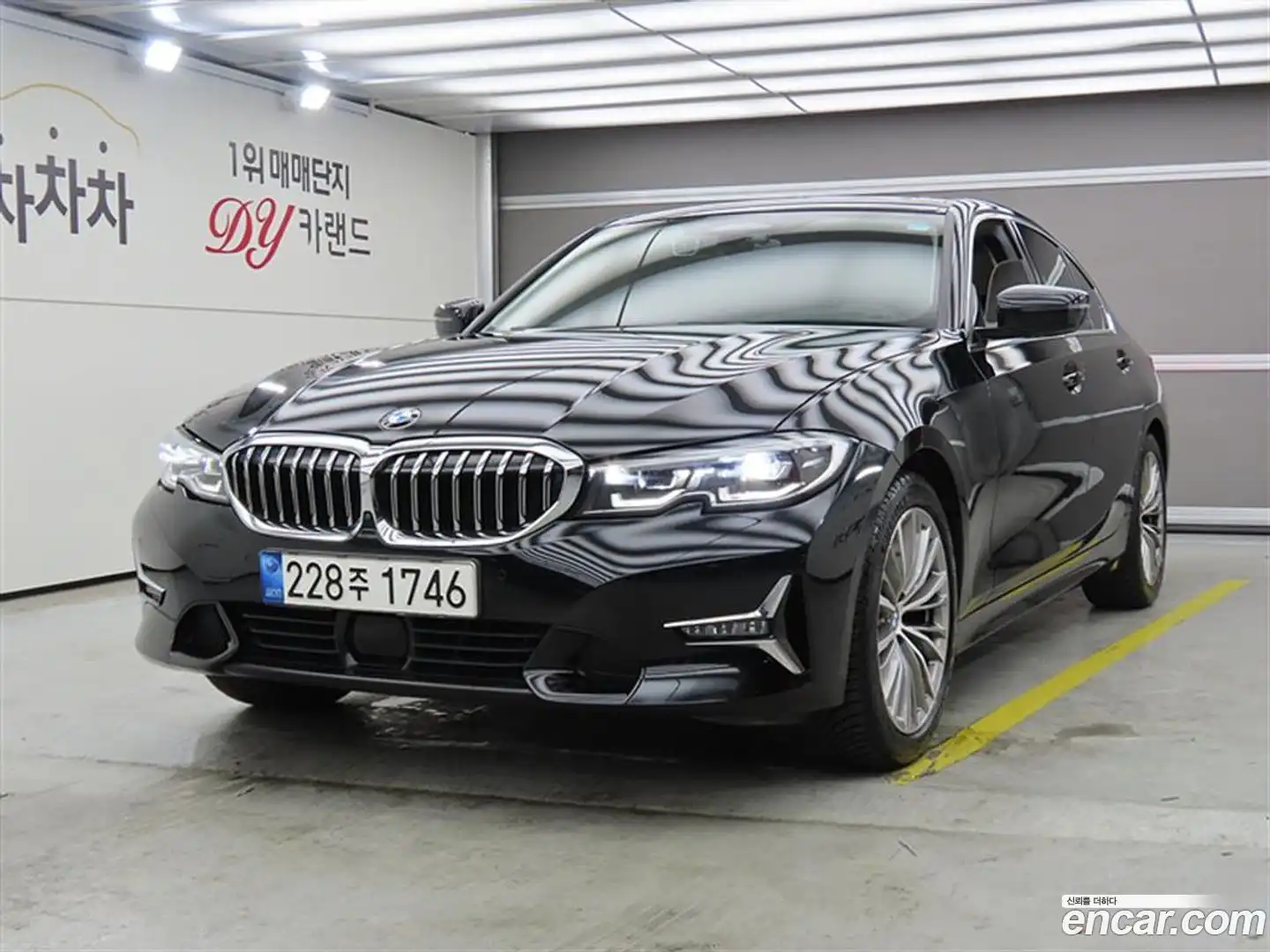 3-Series BMW 2021.5-OUTER-001