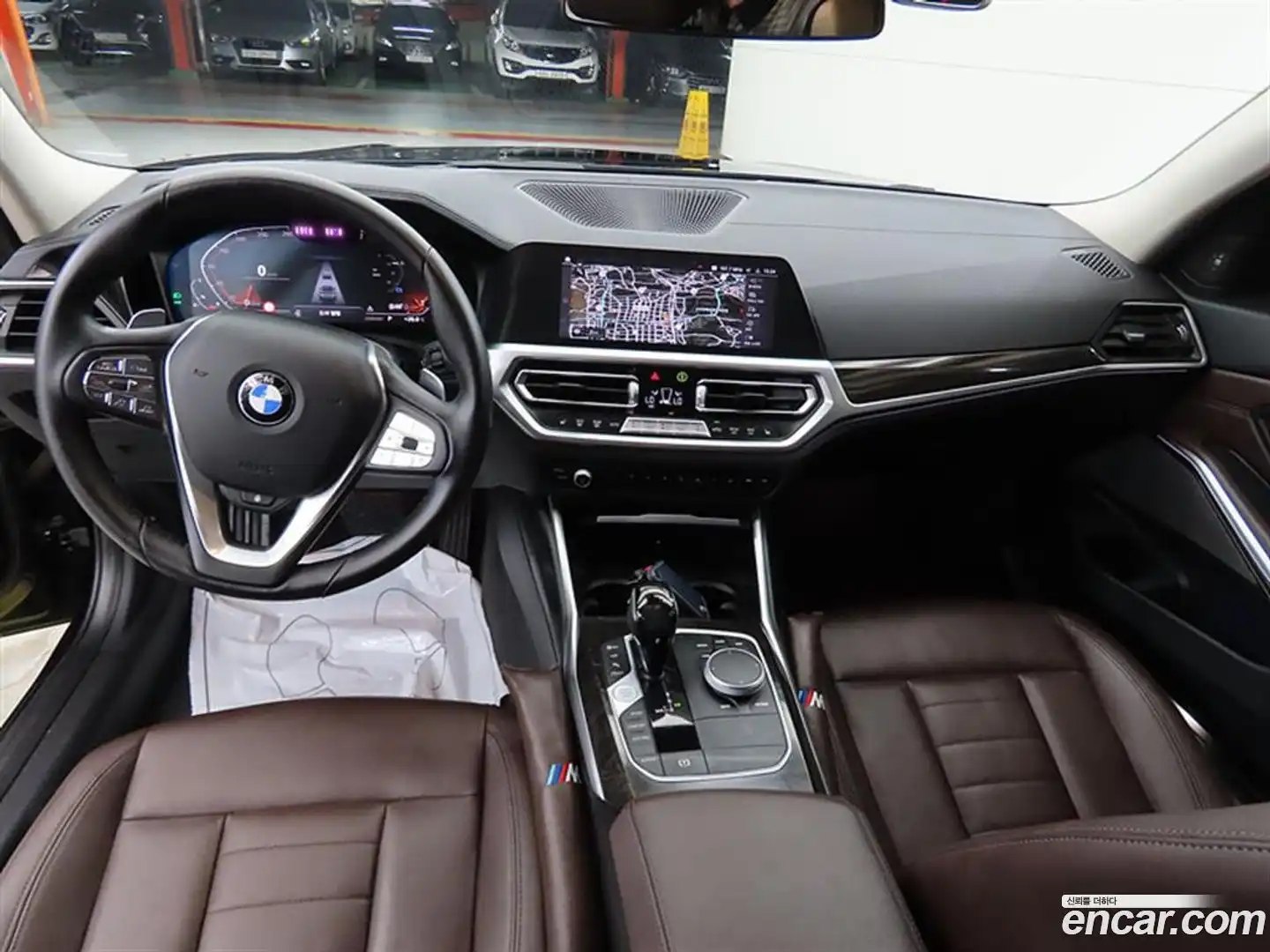 3-Series BMW 2021.5-INNER-007