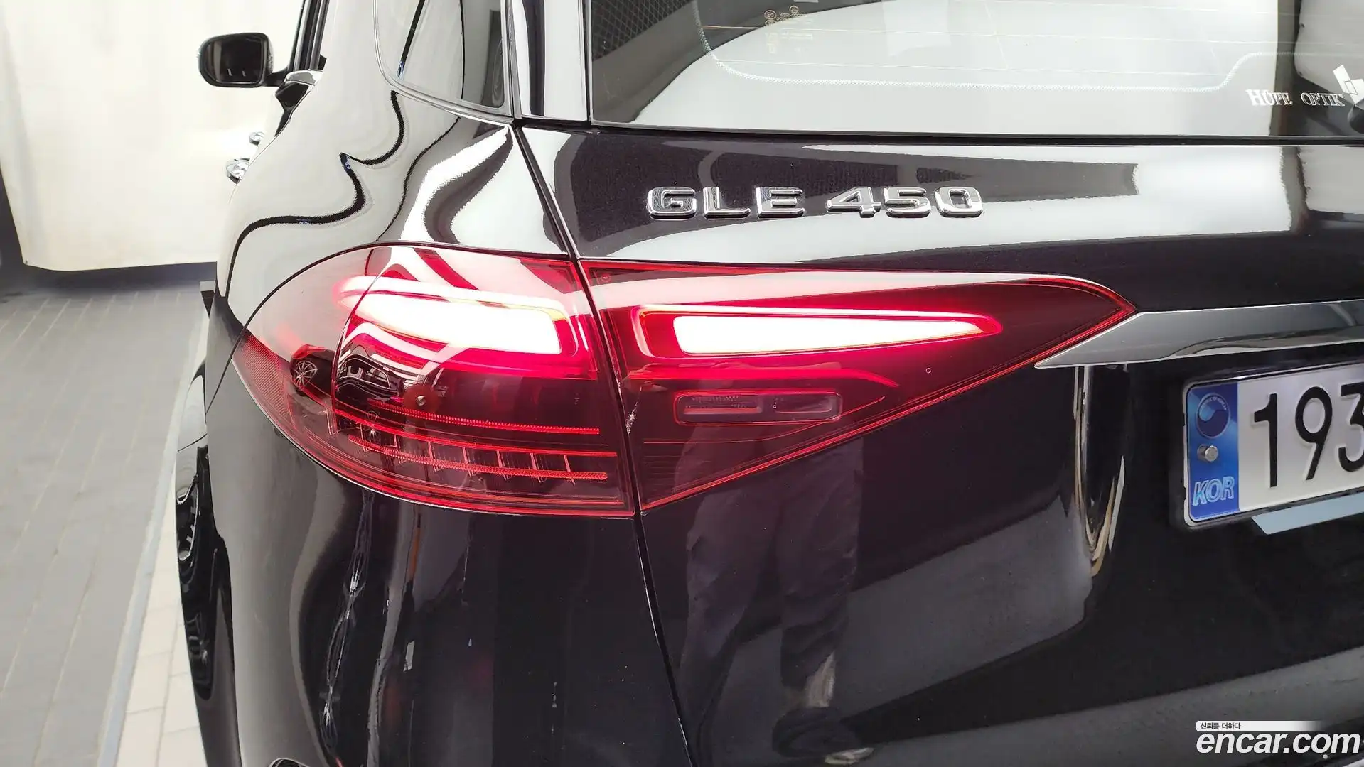 GLE-Class Mercedes-Benz 2024.7-OUTER-033