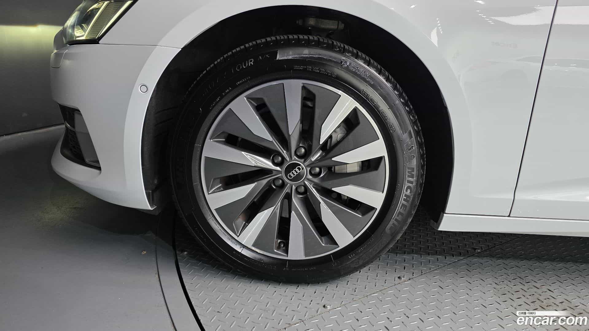 A6 Audi 2021.9-OUTER-005