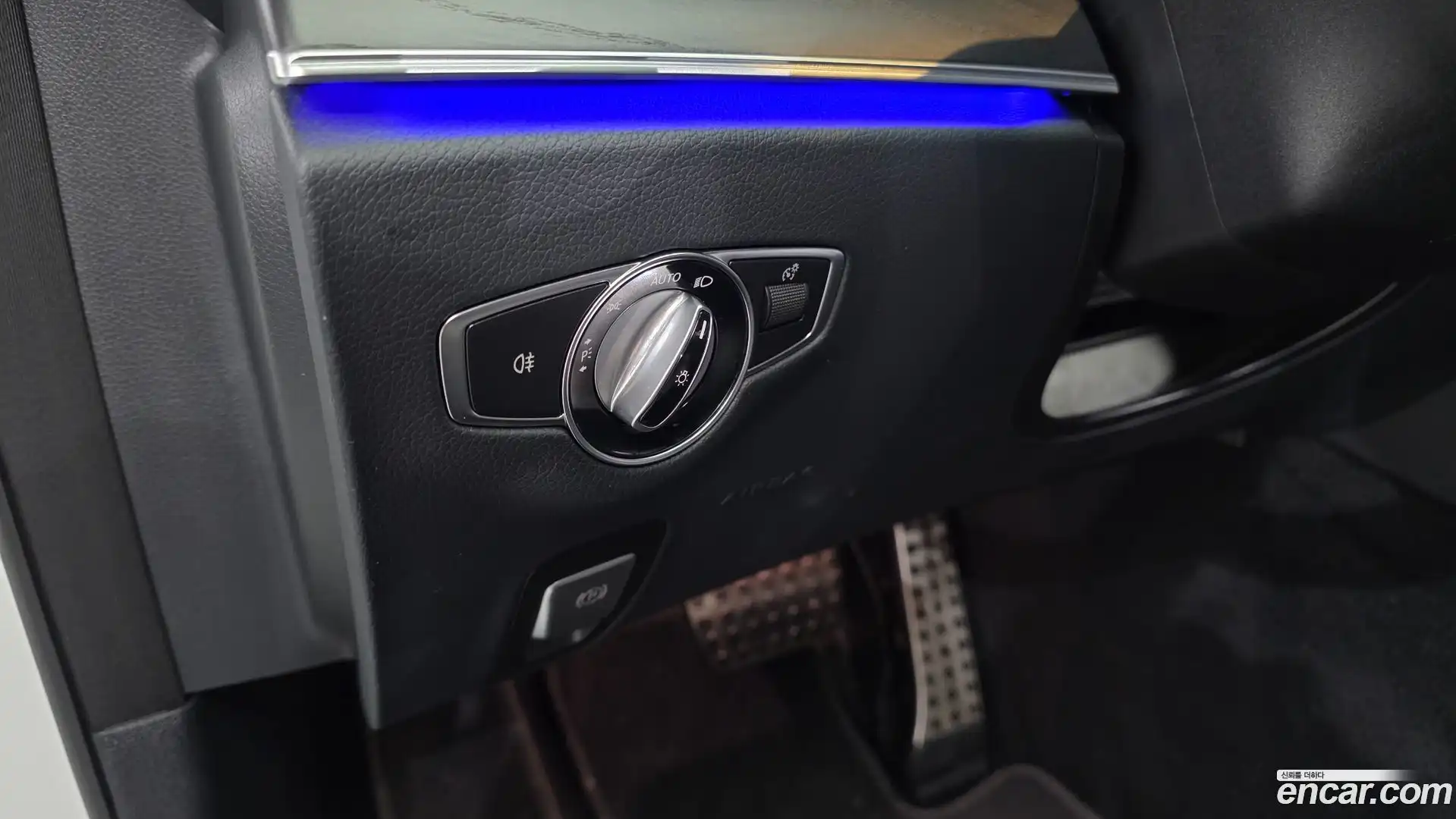 E-Class Mercedes-Benz 2020.9-OPTION-022