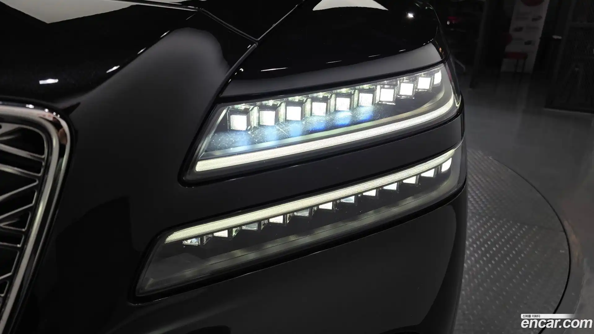GV80 Genesis 2025.0-OUTER-032