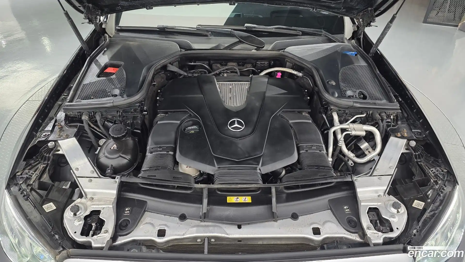 E-Class Mercedes-Benz 2020.8-OUTER-006