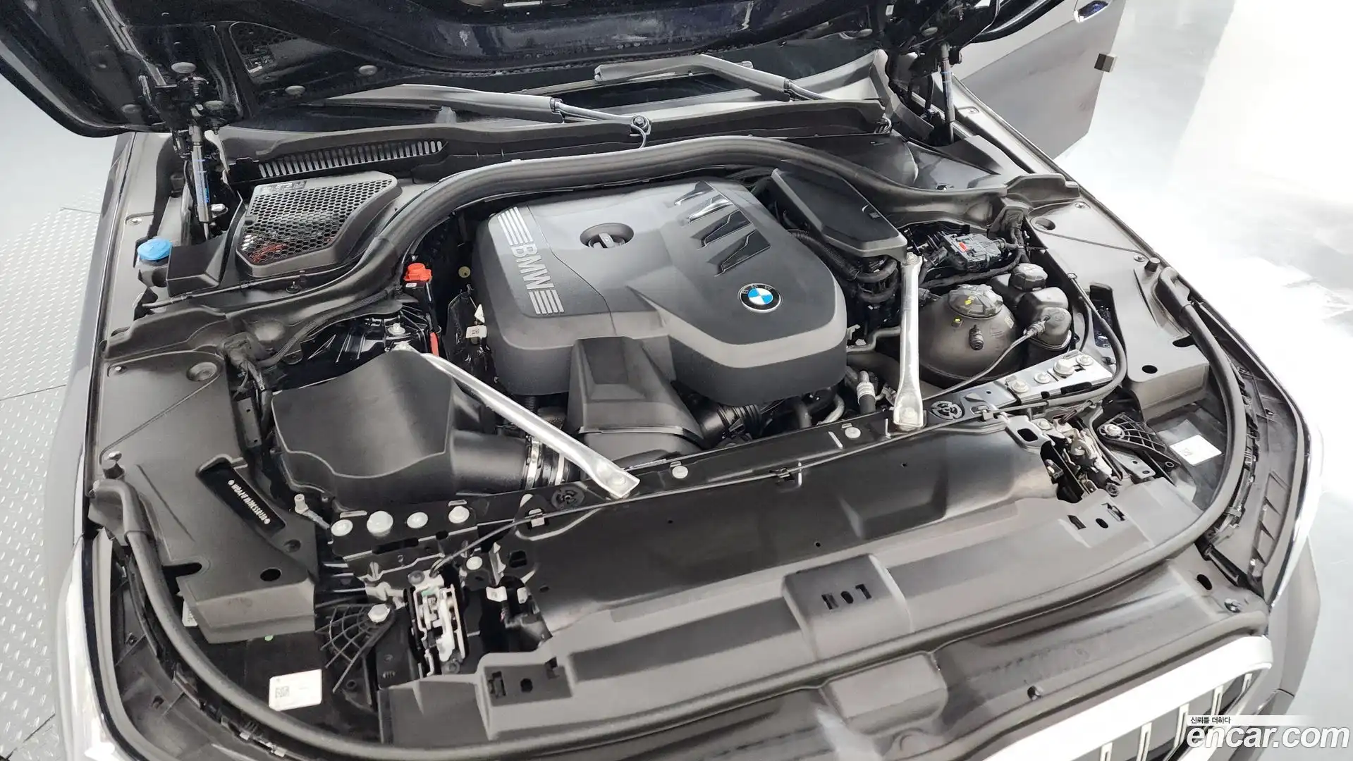 5-Series BMW 2024.11-OUTER-006