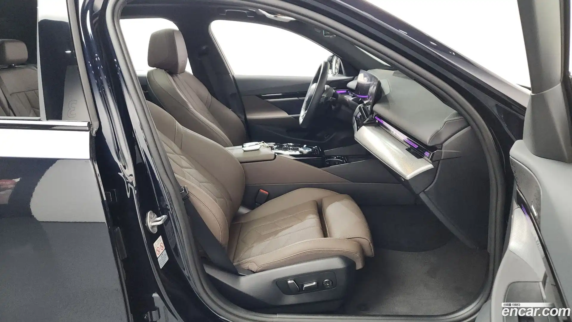 5-Series BMW 2024.11-INNER-036