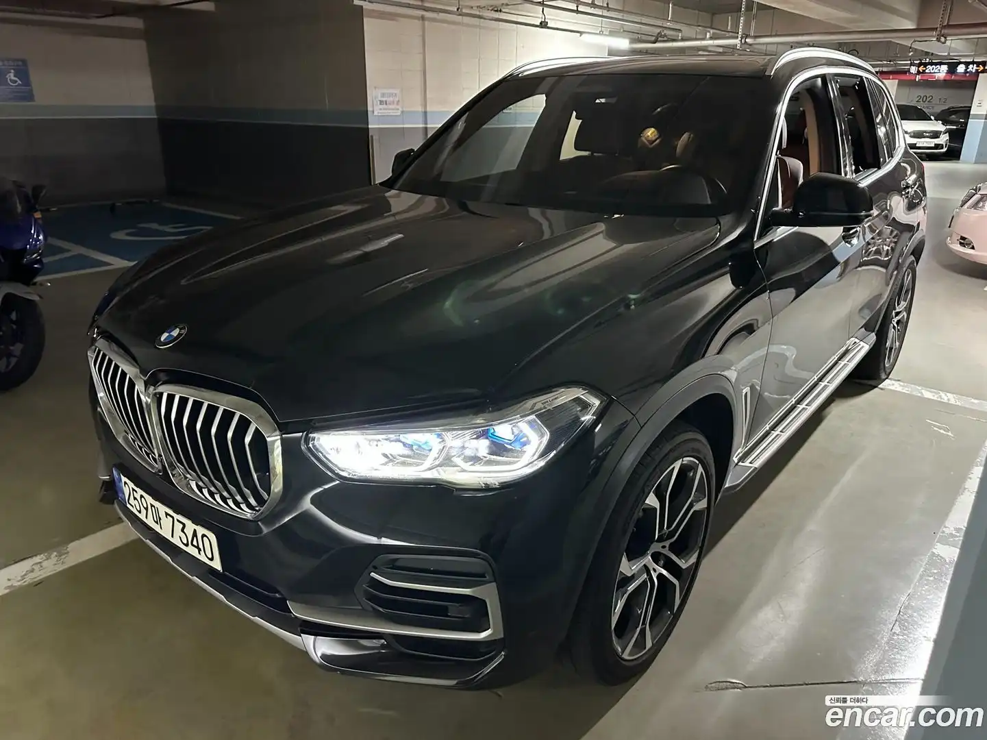 X5 BMW 2022.10-OUTER-002