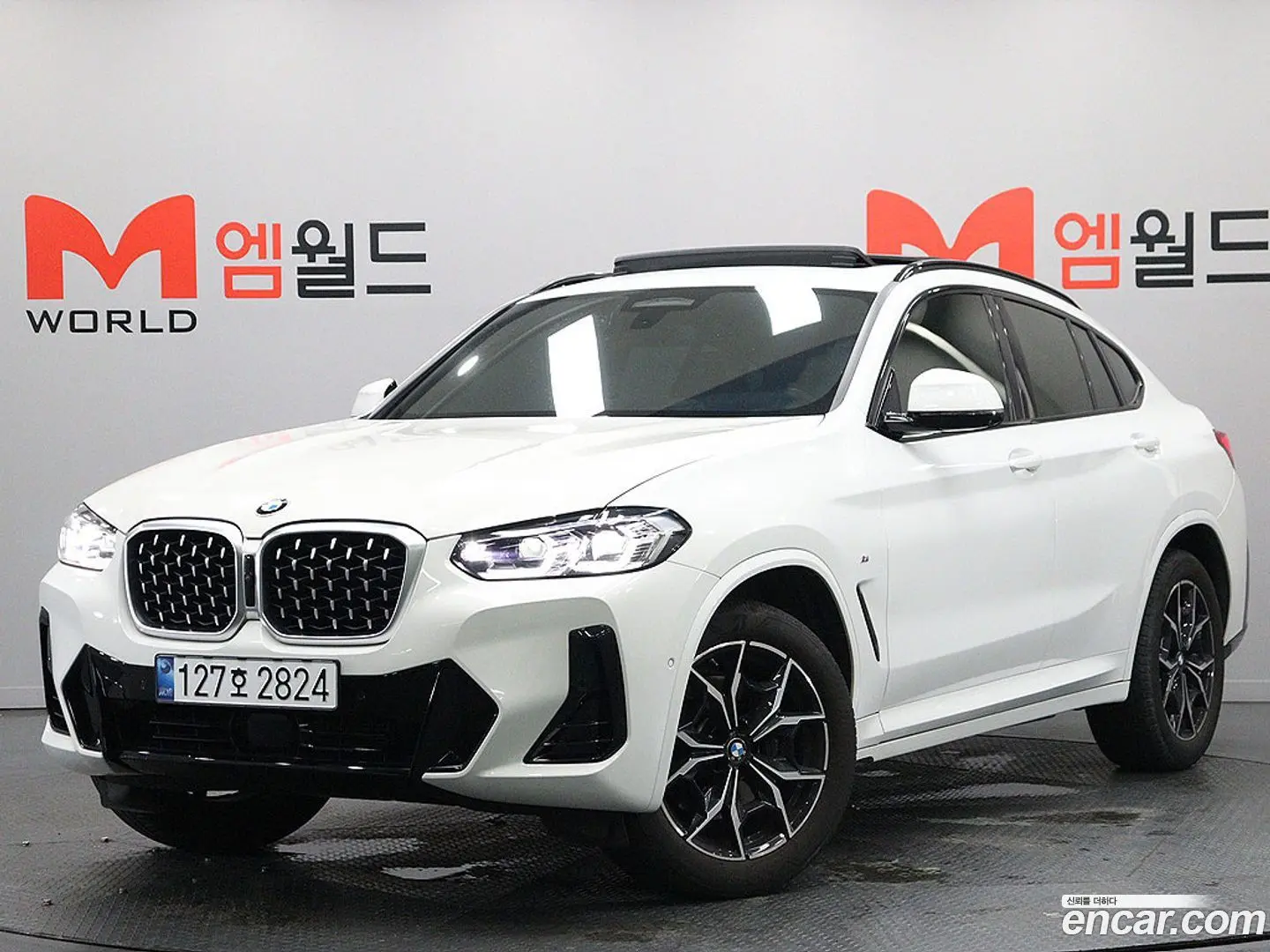 Main__Slider__Photo:X4 BMW 2024.5-0