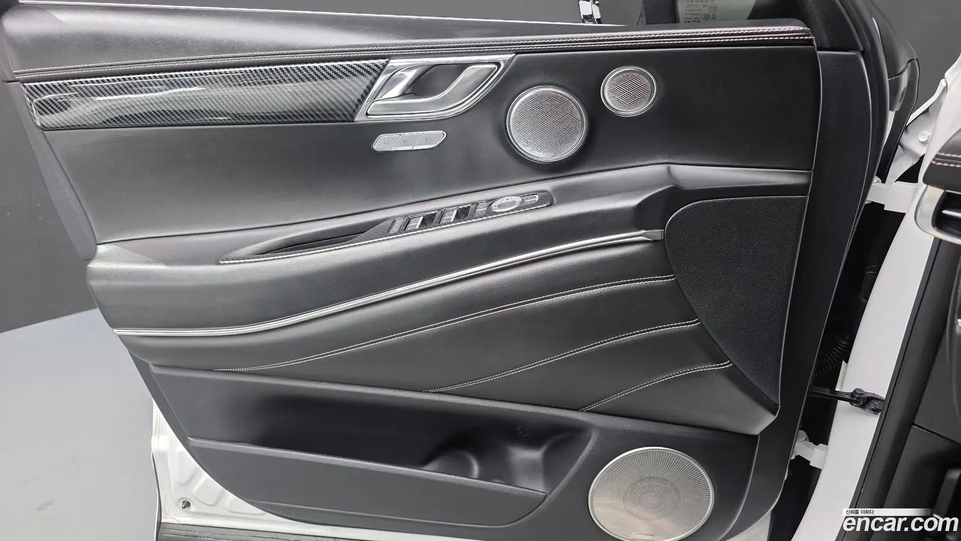 GV80 Genesis 2021.2-INNER-034
