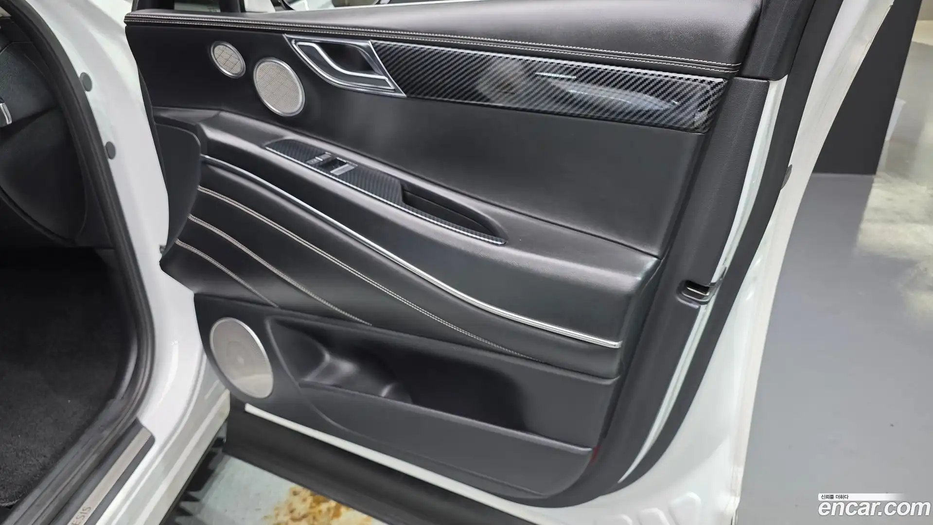 GV80 Genesis 2021.2-INNER-035