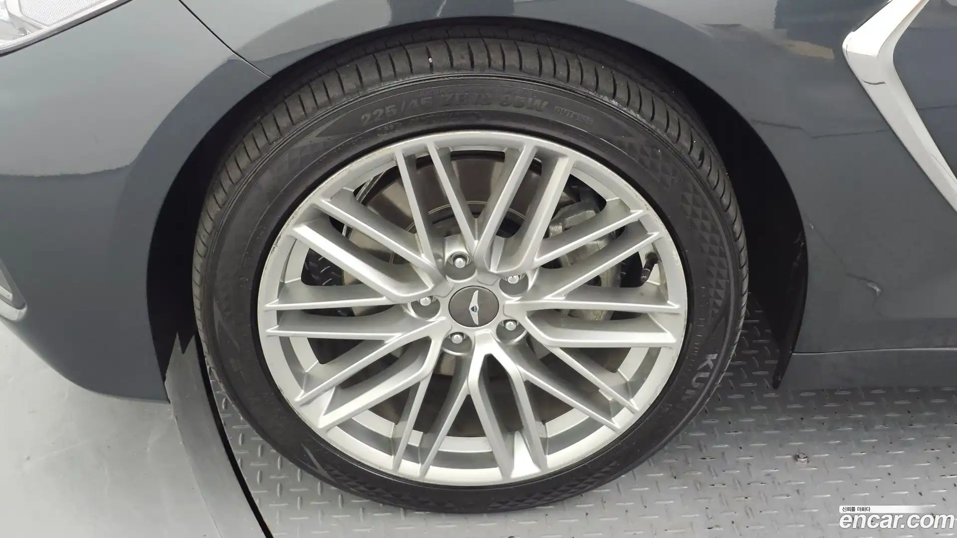 G70 Genesis 2019.3-OUTER-005